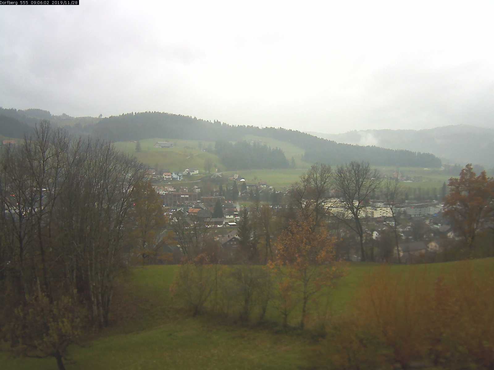 Webcam-Bild: Aussicht vom Dorfberg in Langnau 20191128-090601