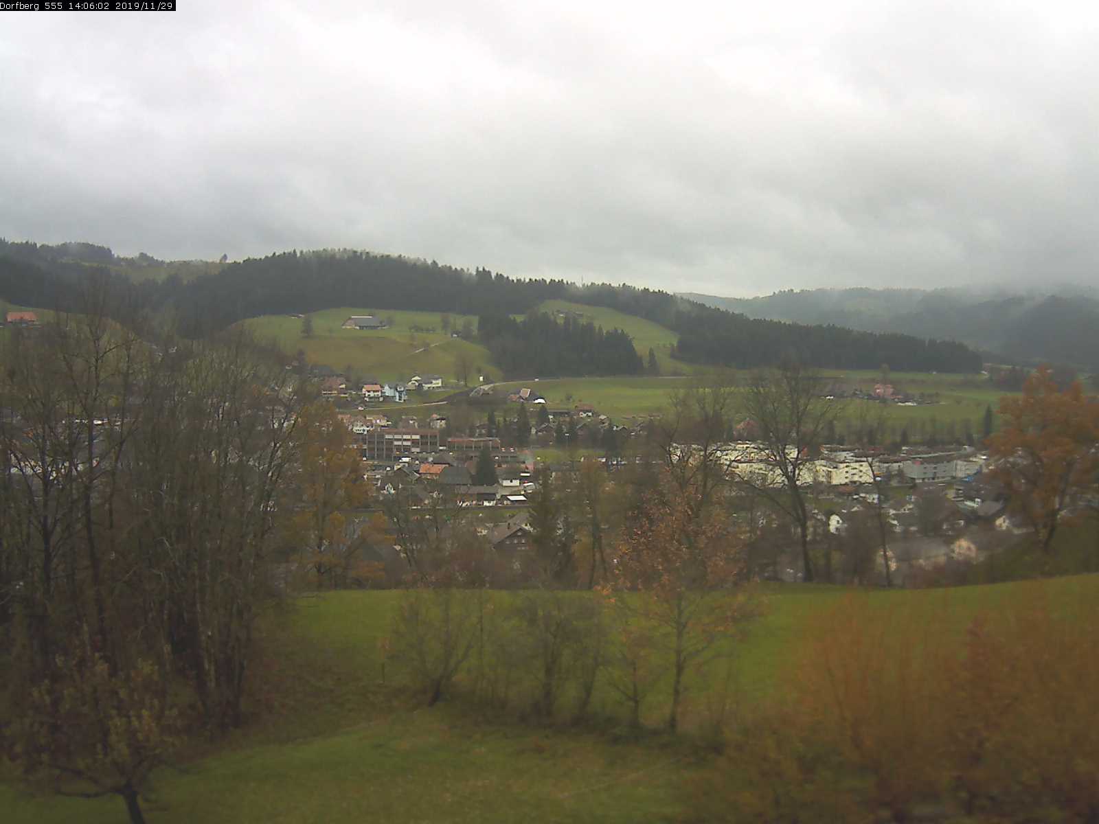 Webcam-Bild: Aussicht vom Dorfberg in Langnau 20191129-140601