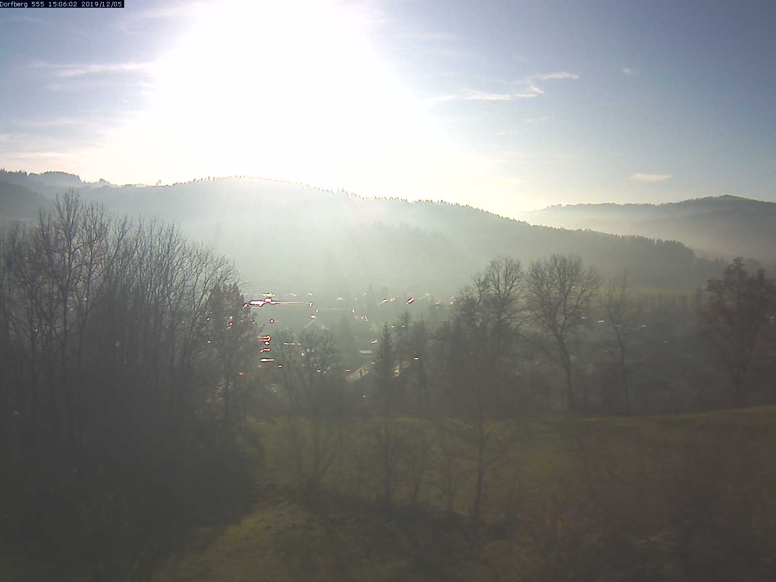 Webcam-Bild: Aussicht vom Dorfberg in Langnau 20191205-150601