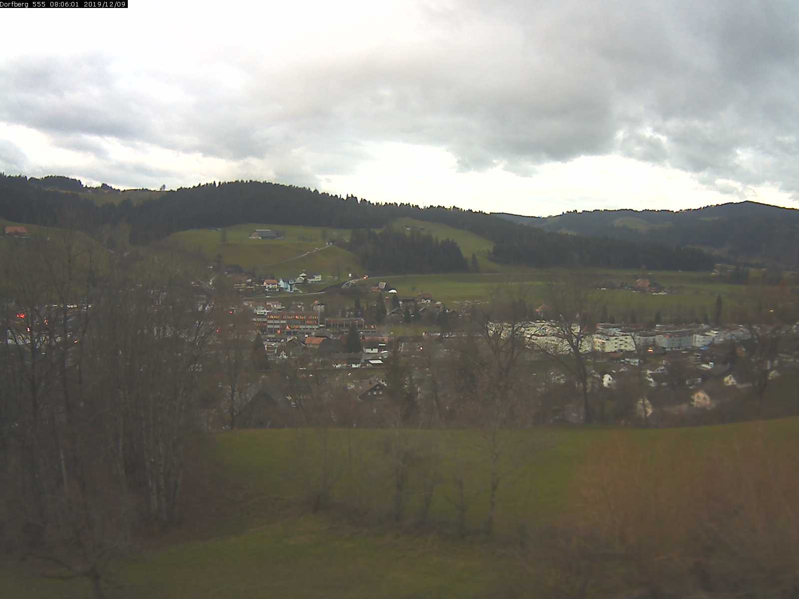 Webcam-Bild: Aussicht vom Dorfberg in Langnau 20191209-080601