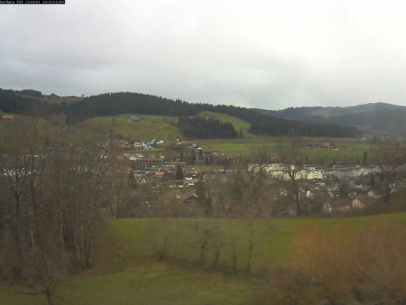 Webcam-Bild: Aussicht vom Dorfberg in Langnau 20191209-150601