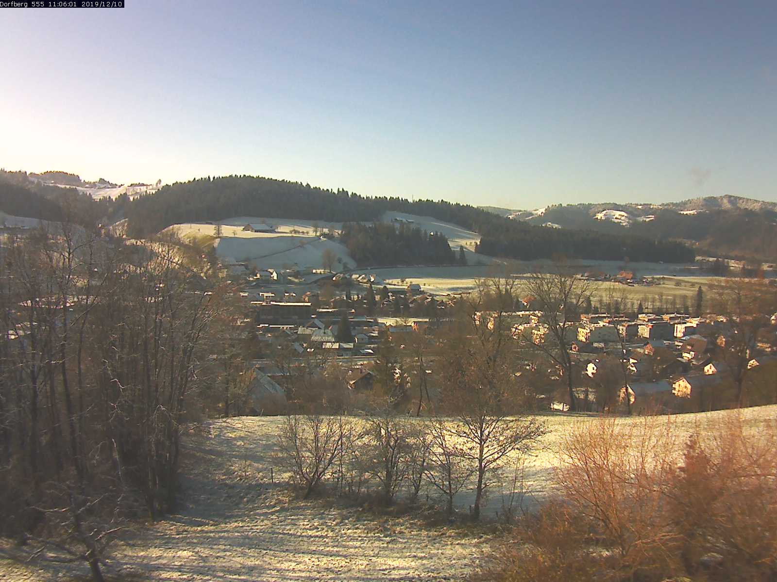 Webcam-Bild: Aussicht vom Dorfberg in Langnau 20191210-110601