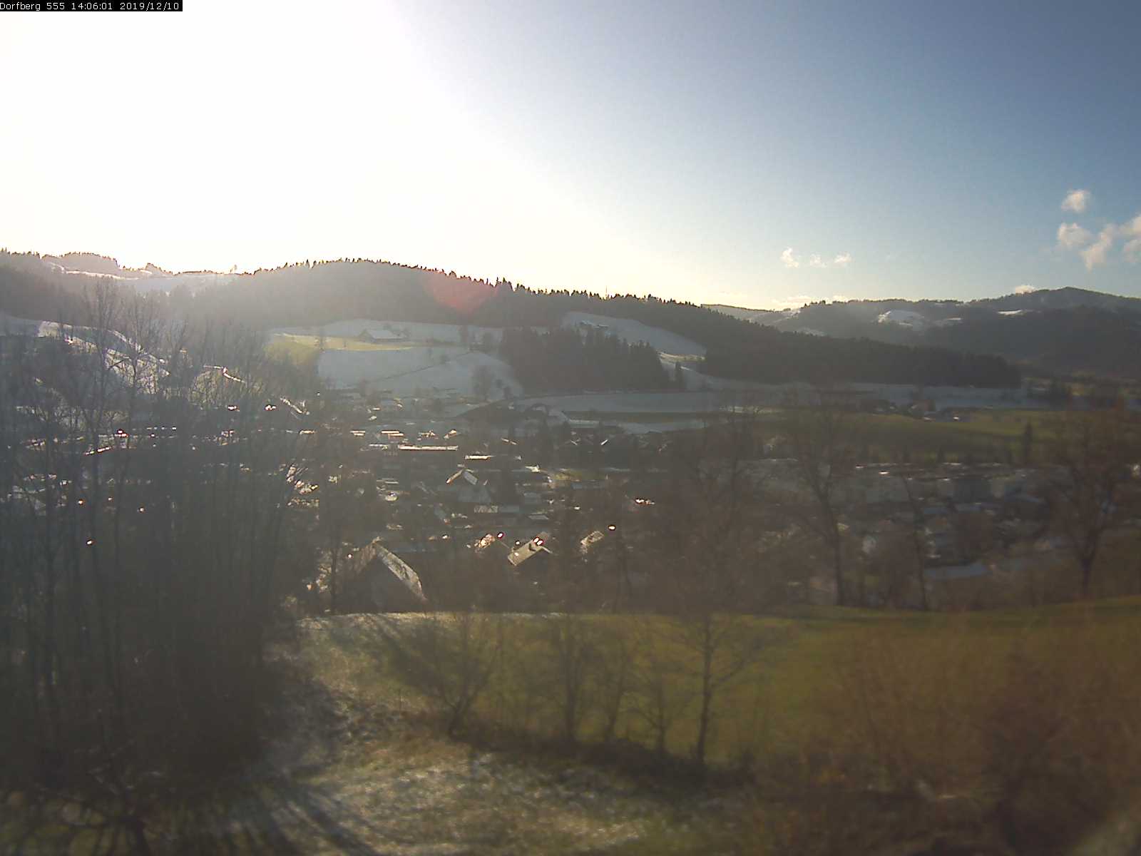 Webcam-Bild: Aussicht vom Dorfberg in Langnau 20191210-140601