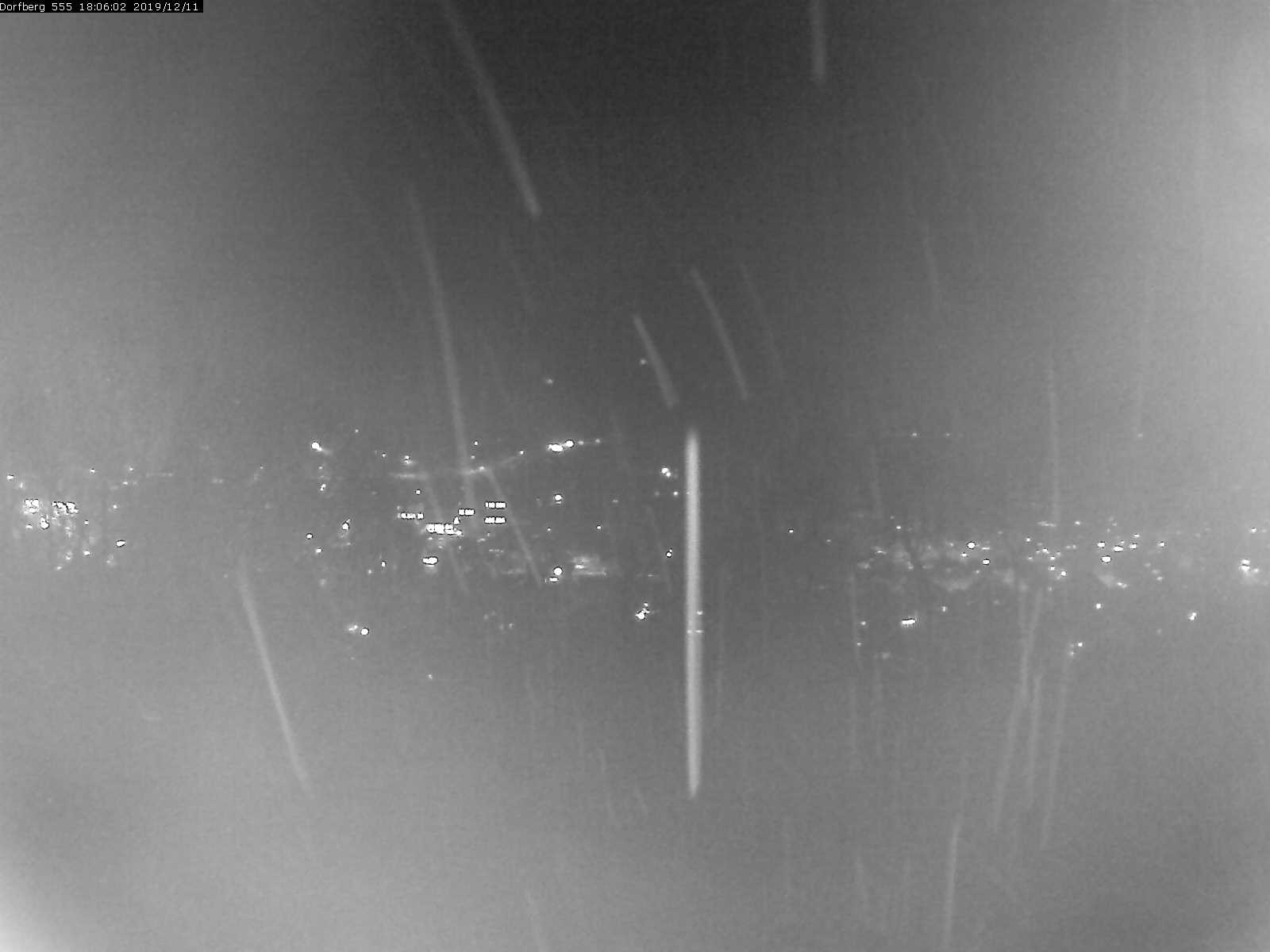 Webcam-Bild: Aussicht vom Dorfberg in Langnau 20191211-180601