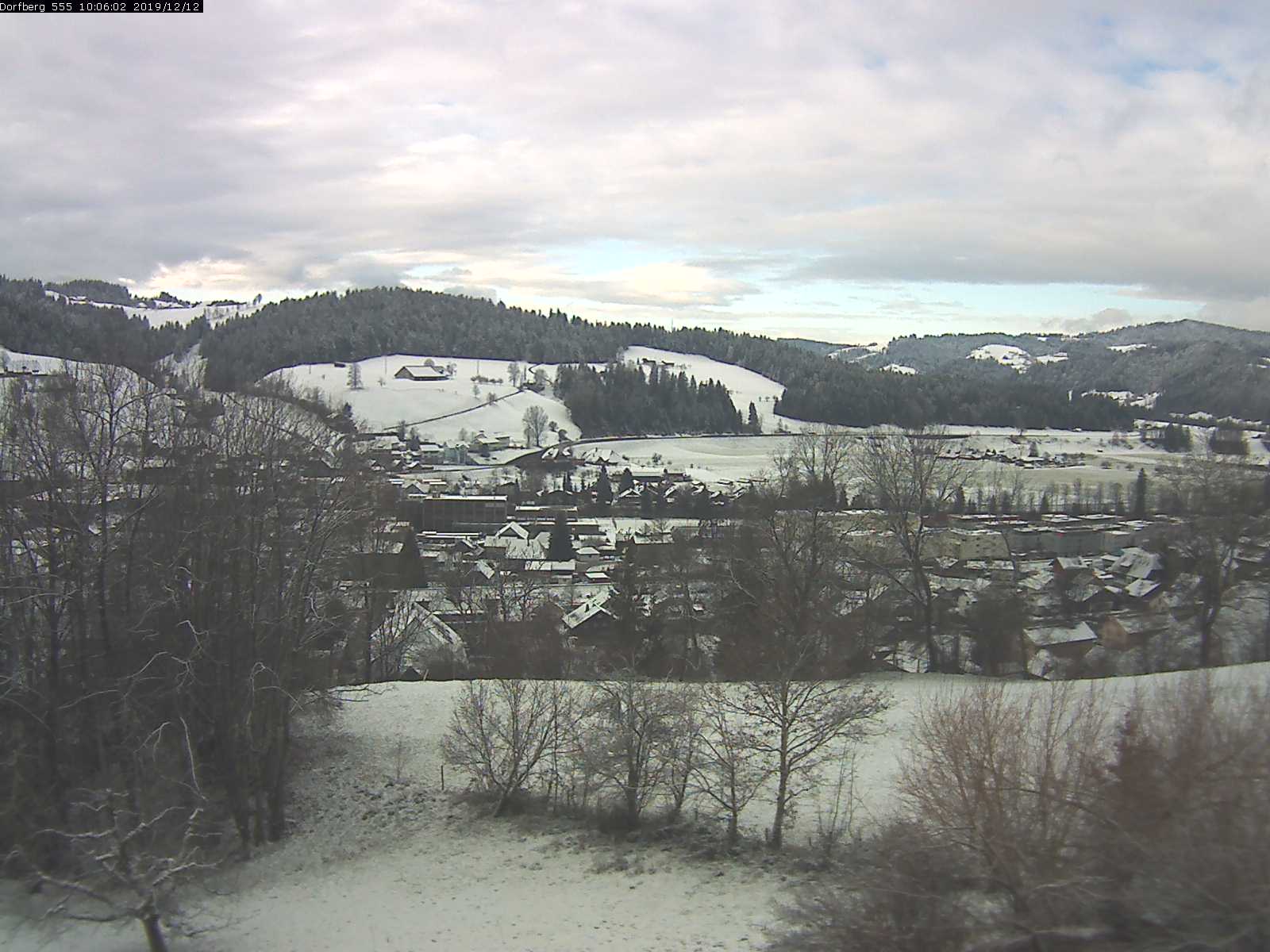 Webcam-Bild: Aussicht vom Dorfberg in Langnau 20191212-100601