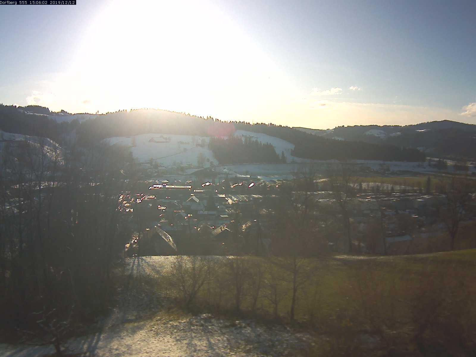 Webcam-Bild: Aussicht vom Dorfberg in Langnau 20191212-150601