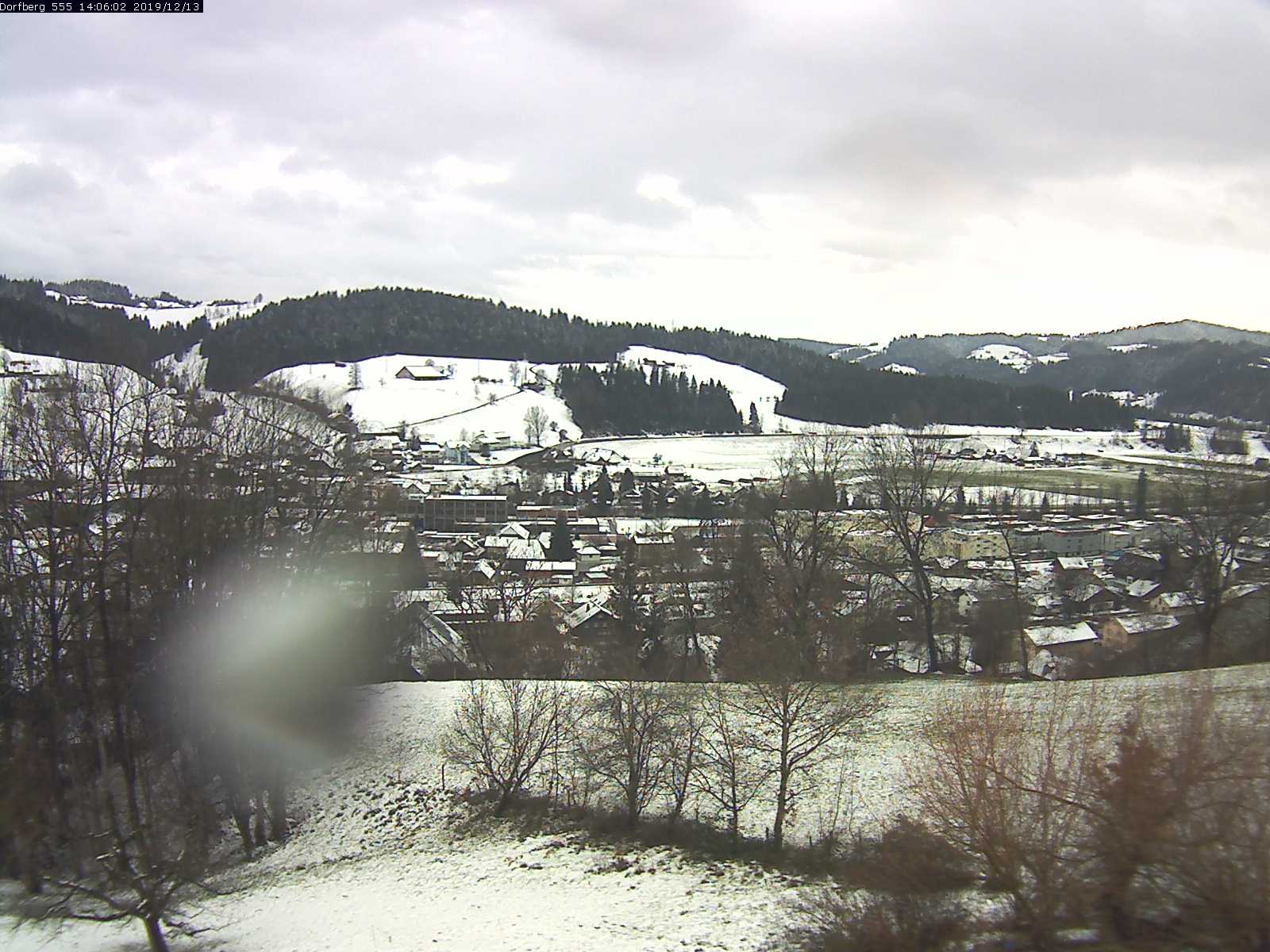 Webcam-Bild: Aussicht vom Dorfberg in Langnau 20191213-140601