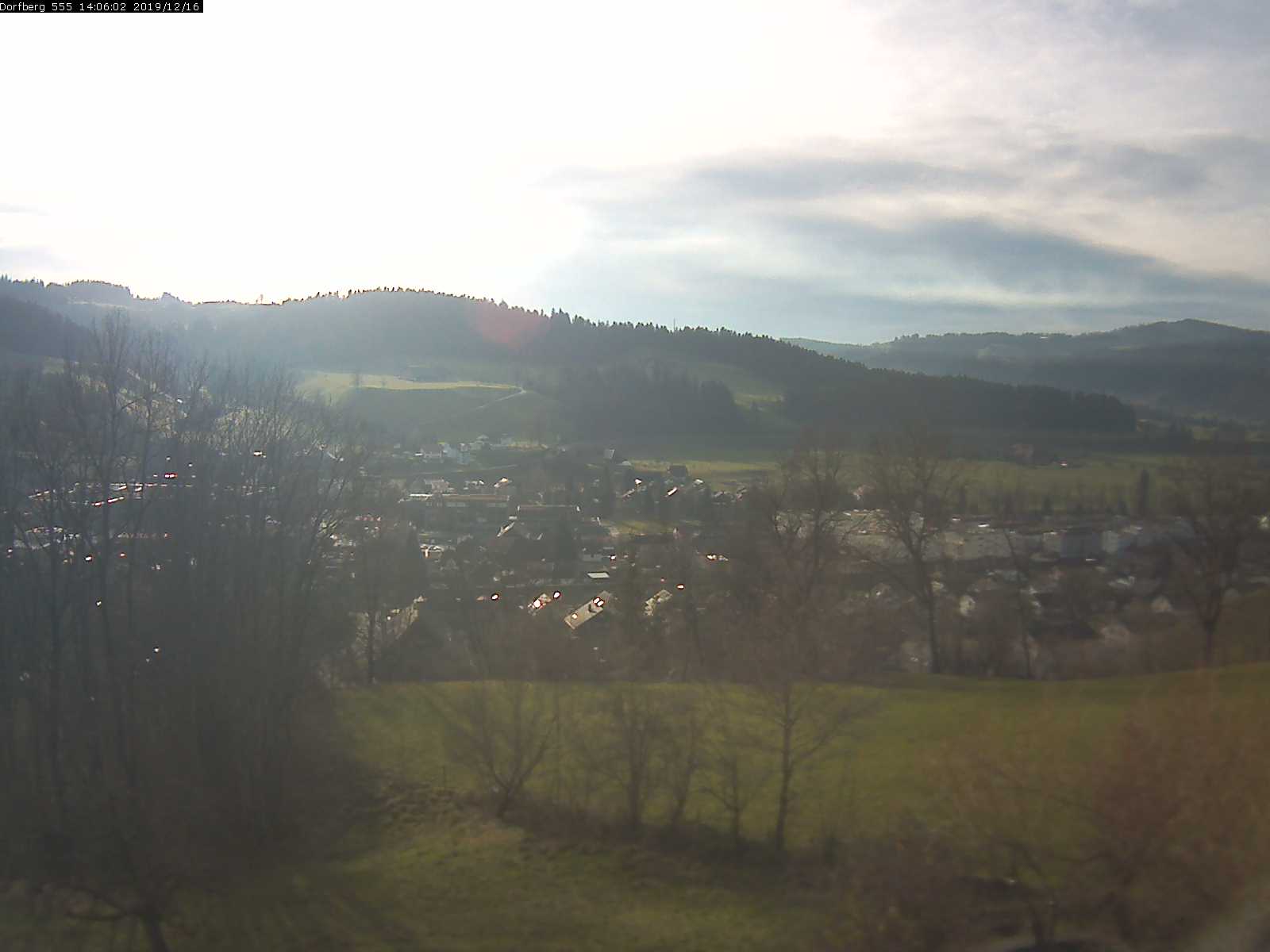 Webcam-Bild: Aussicht vom Dorfberg in Langnau 20191216-140601