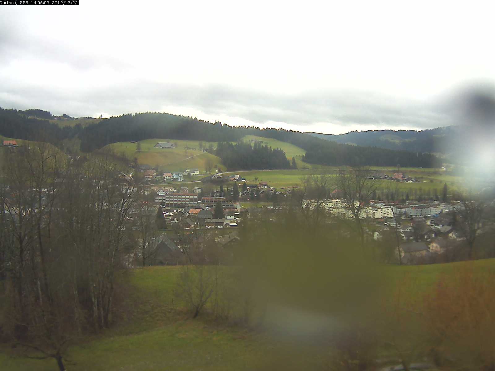 Webcam-Bild: Aussicht vom Dorfberg in Langnau 20191222-140601