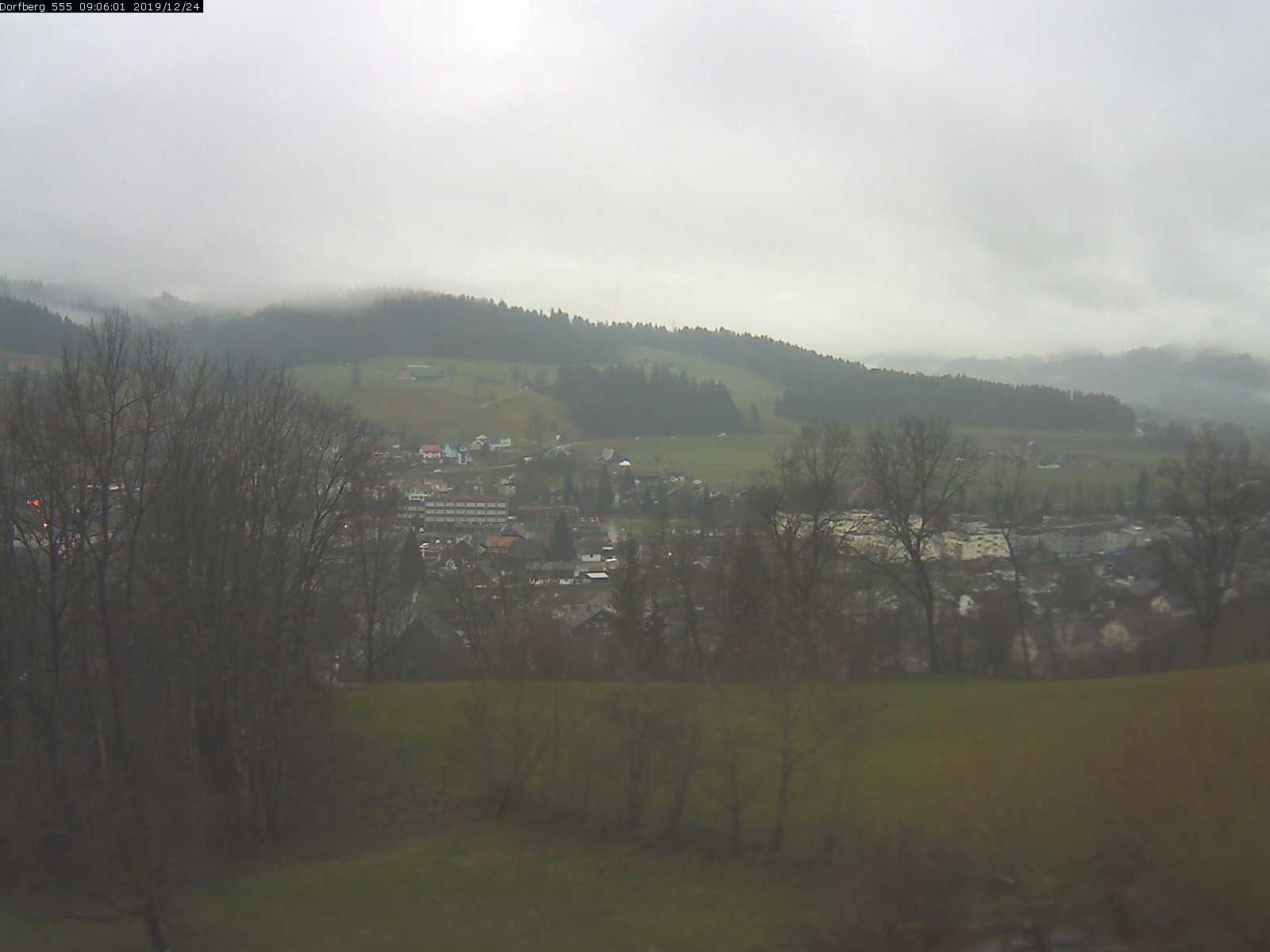 Webcam-Bild: Aussicht vom Dorfberg in Langnau 20191224-090601