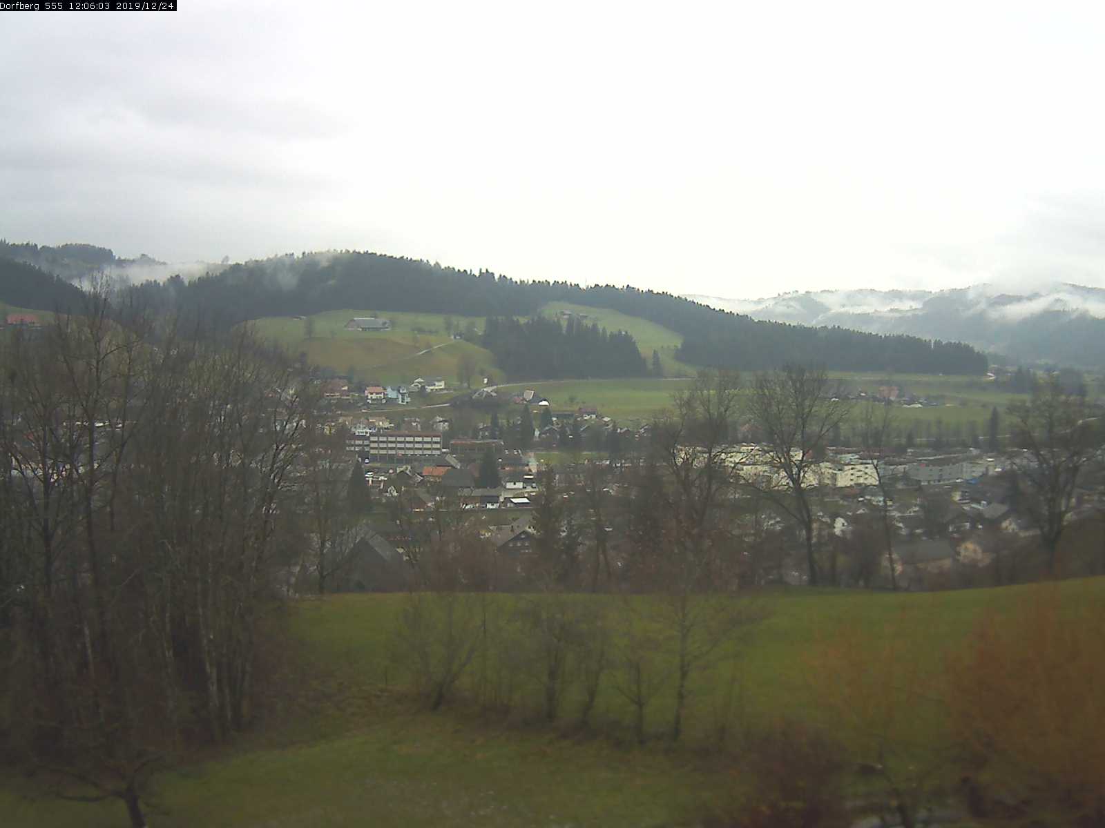 Webcam-Bild: Aussicht vom Dorfberg in Langnau 20191224-120601