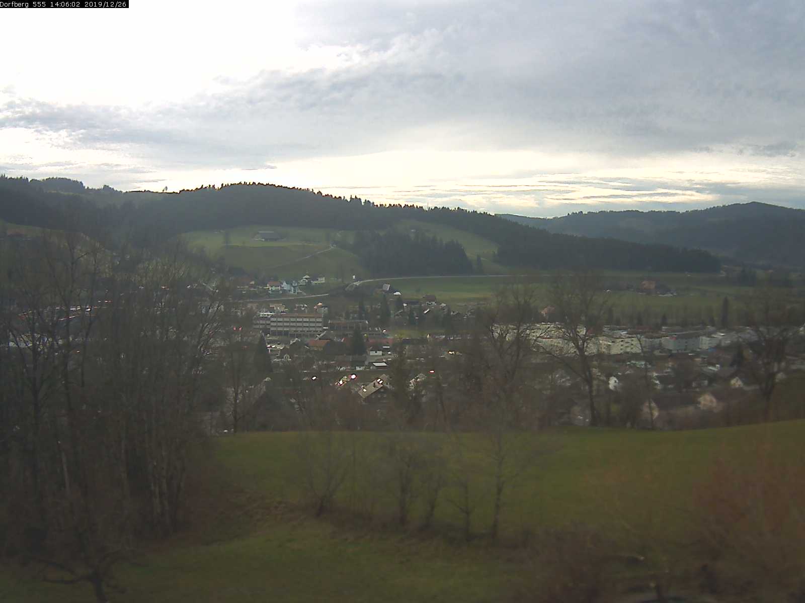 Webcam-Bild: Aussicht vom Dorfberg in Langnau 20191226-140601