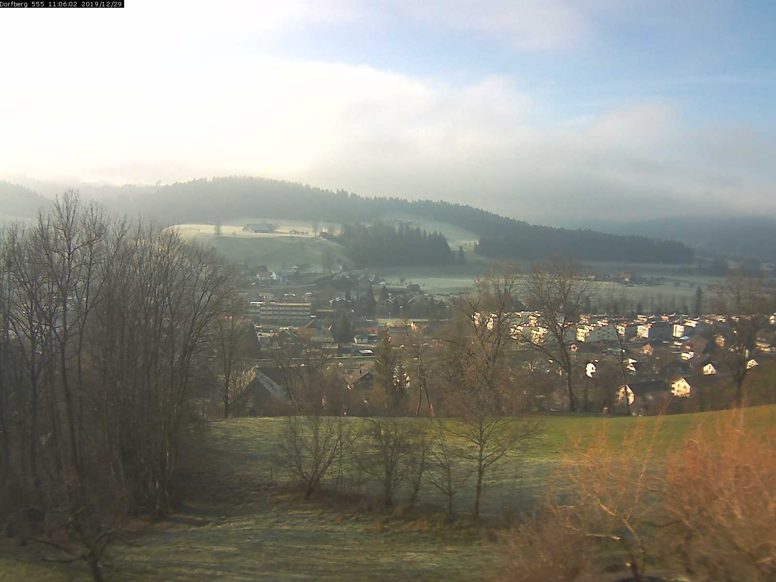 Webcam-Bild: Aussicht vom Dorfberg in Langnau 20191229-110601