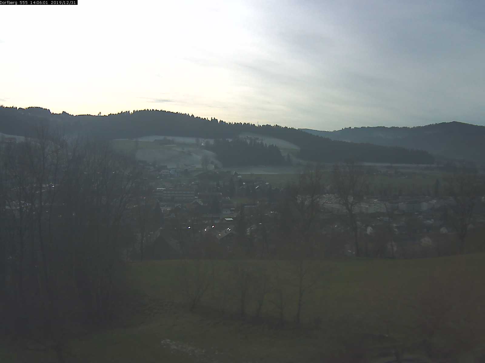 Webcam-Bild: Aussicht vom Dorfberg in Langnau 20191231-140601
