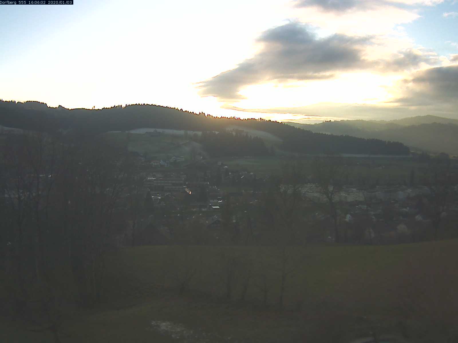 Webcam-Bild: Aussicht vom Dorfberg in Langnau 20200103-160601
