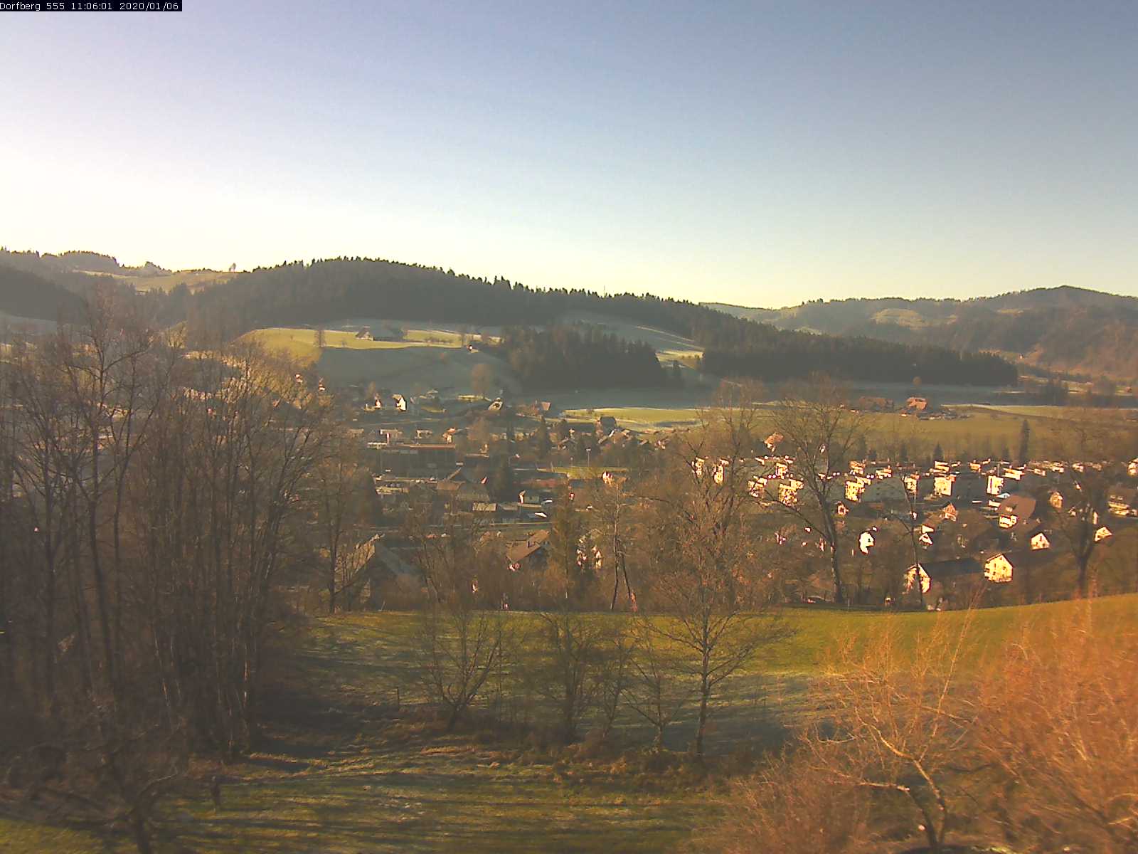 Webcam-Bild: Aussicht vom Dorfberg in Langnau 20200106-110601
