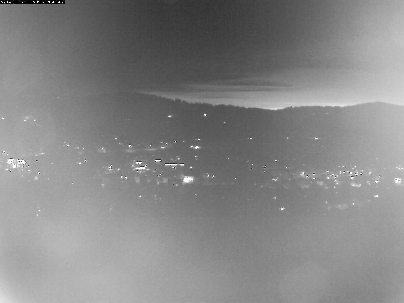 Webcam-Bild: Aussicht vom Dorfberg in Langnau 20200107-180601