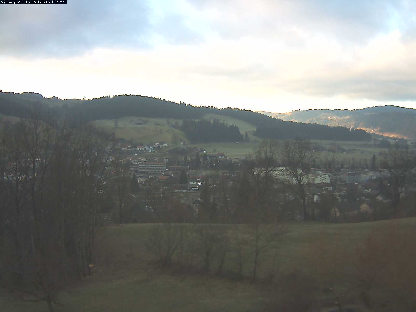 Webcam-Bild: Aussicht vom Dorfberg in Langnau 20200111-090601