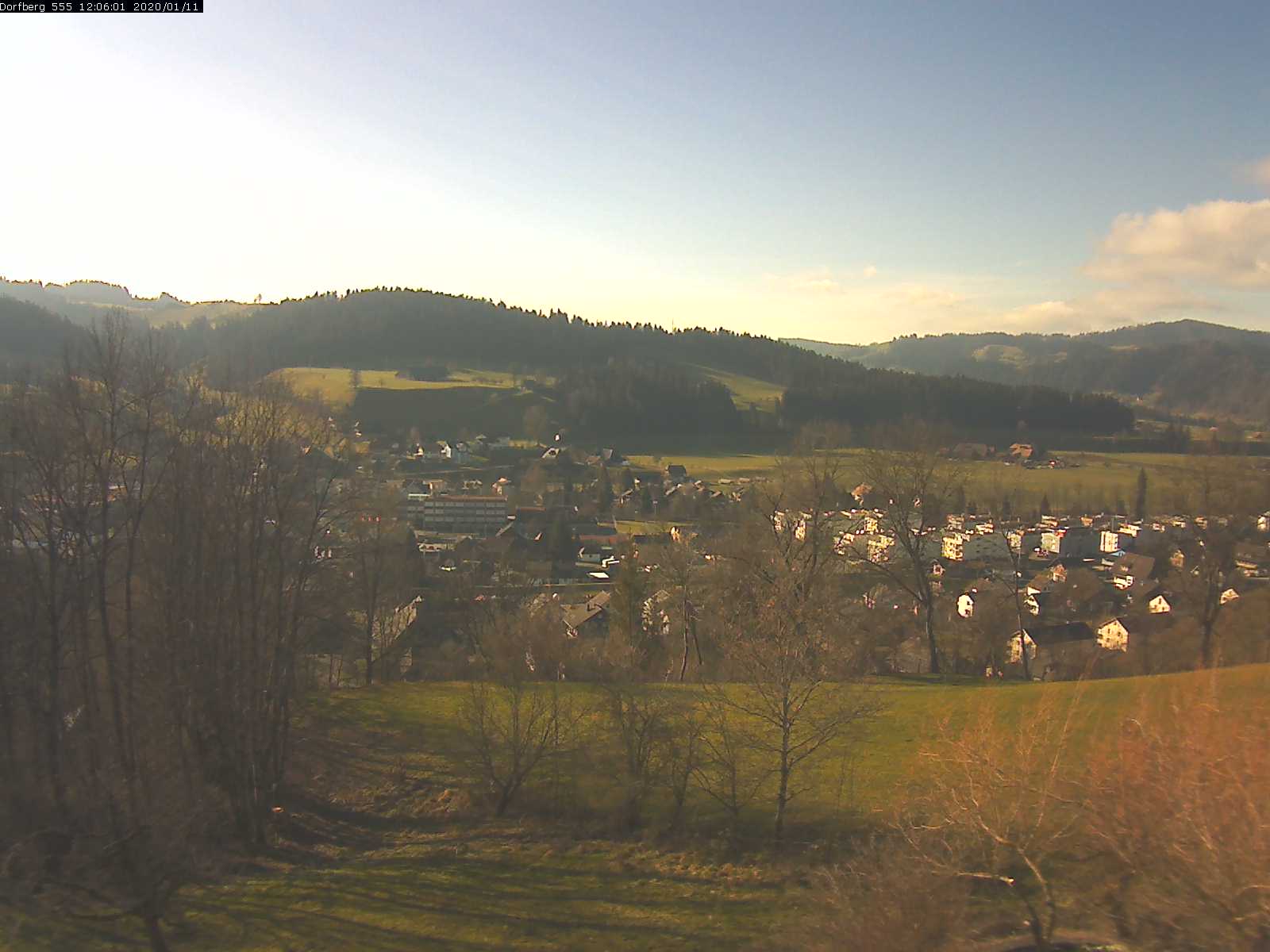 Webcam-Bild: Aussicht vom Dorfberg in Langnau 20200111-120601