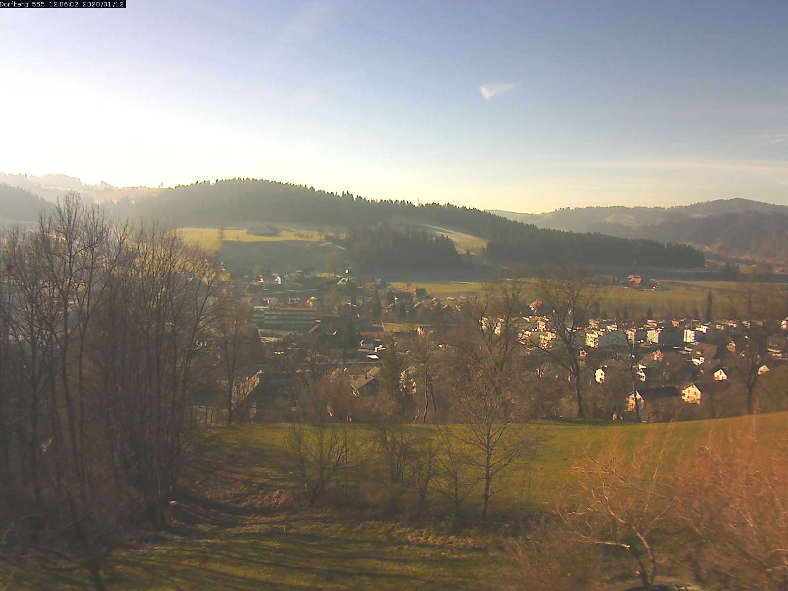 Webcam-Bild: Aussicht vom Dorfberg in Langnau 20200112-120601