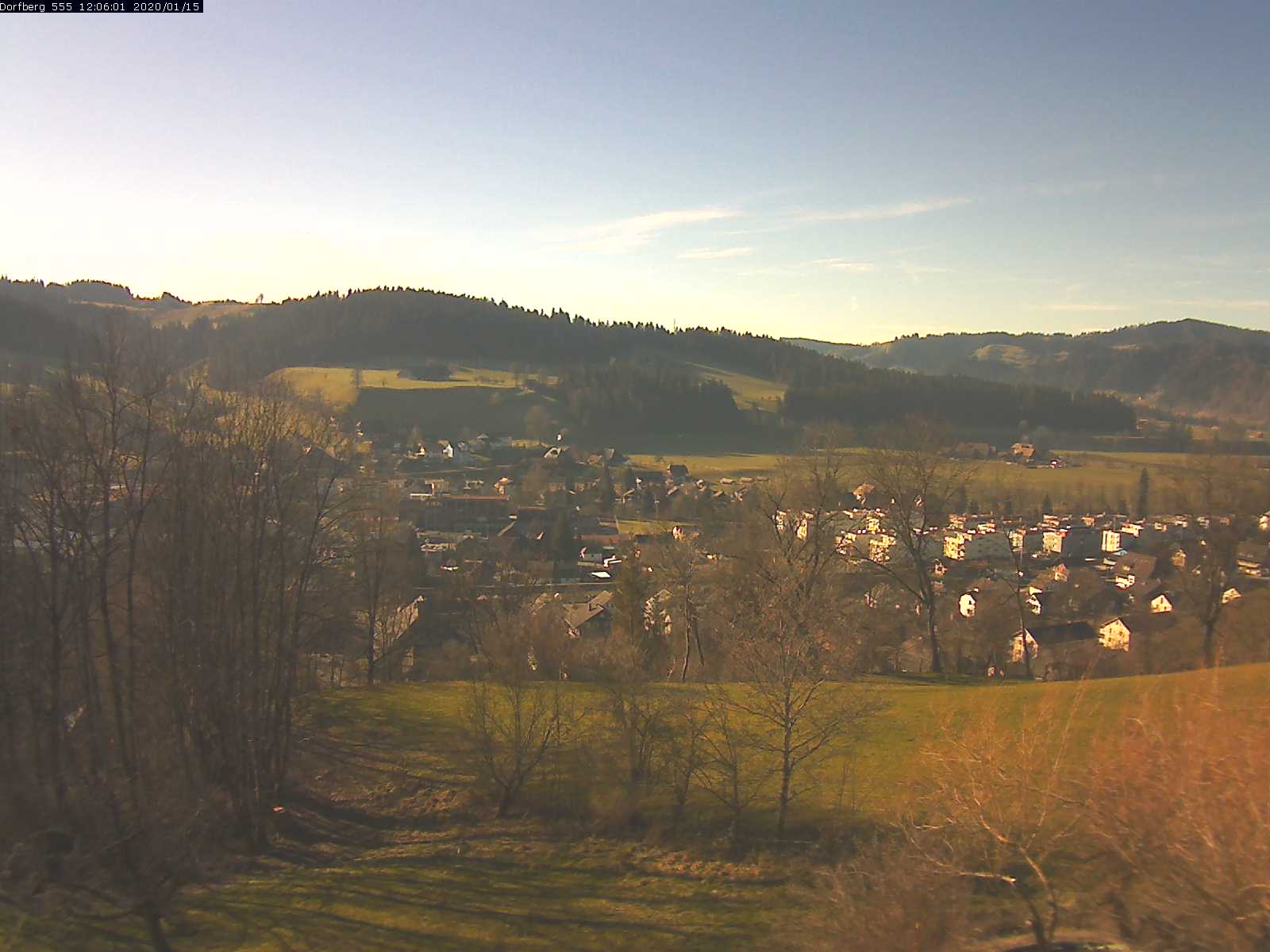 Webcam-Bild: Aussicht vom Dorfberg in Langnau 20200115-120601