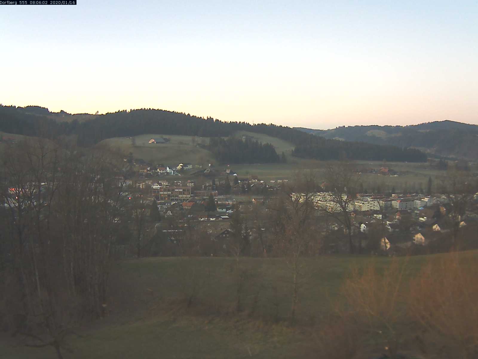 Webcam-Bild: Aussicht vom Dorfberg in Langnau 20200116-080601