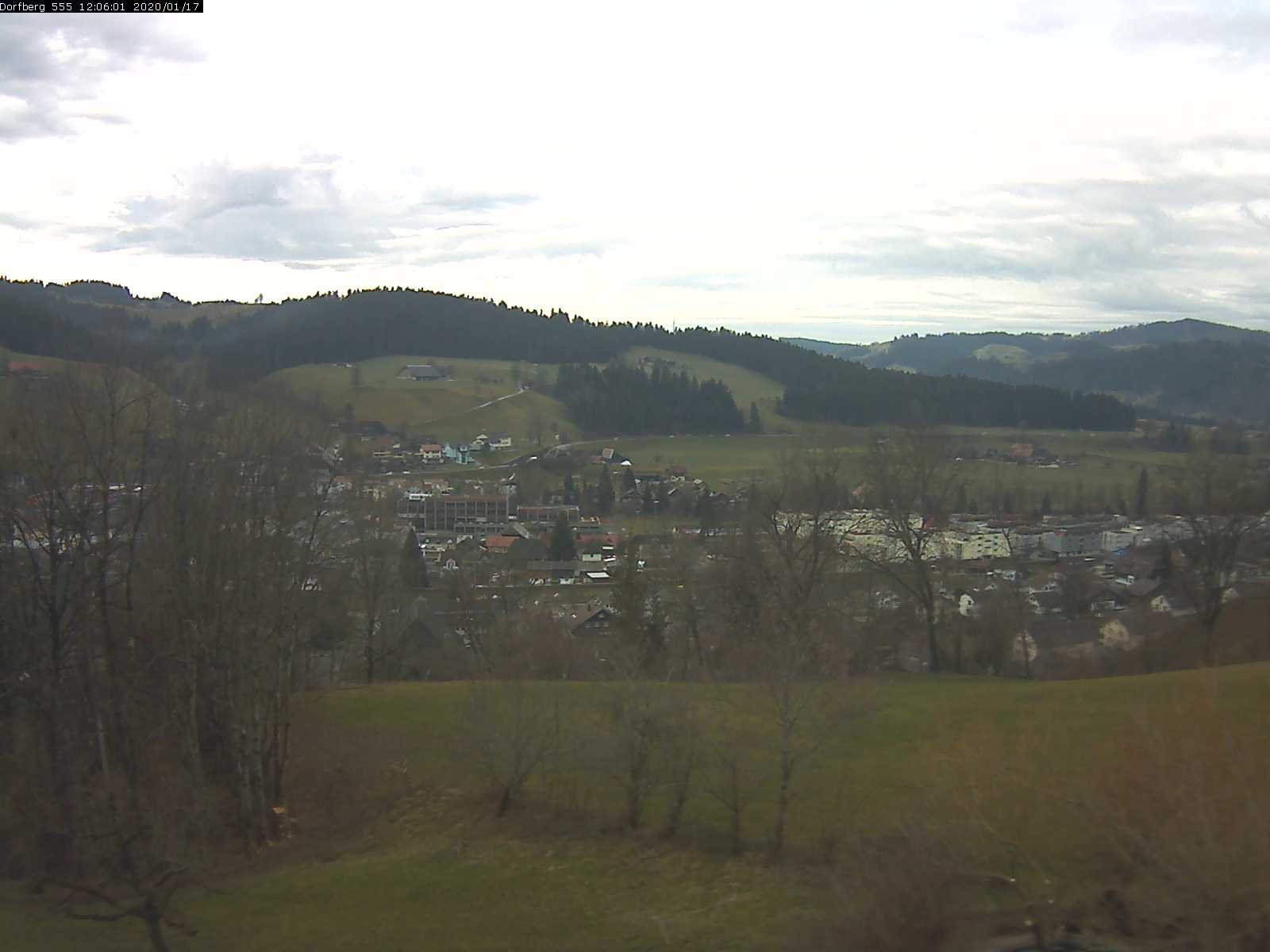 Webcam-Bild: Aussicht vom Dorfberg in Langnau 20200117-120601