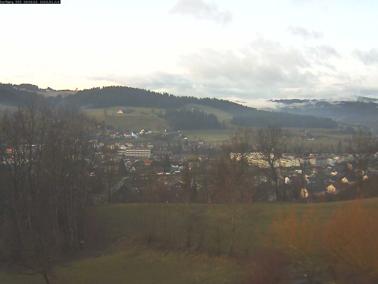 Webcam-Bild: Aussicht vom Dorfberg in Langnau 20200118-080601