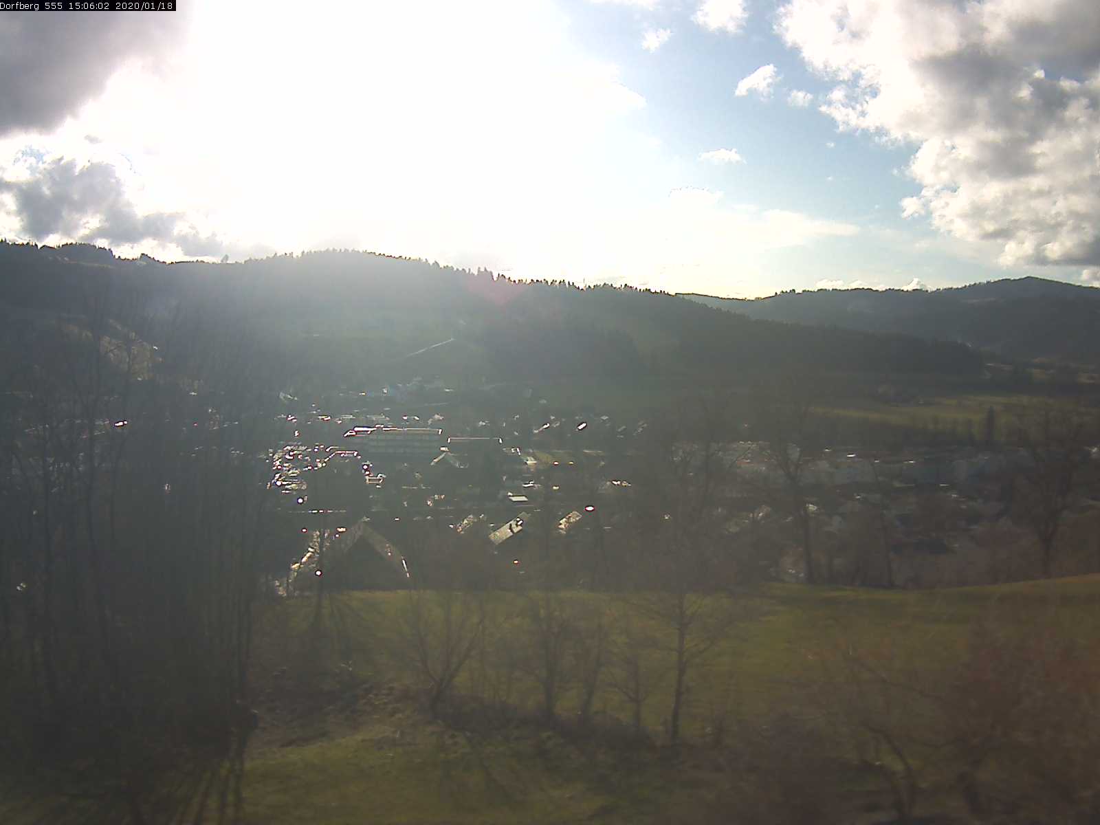 Webcam-Bild: Aussicht vom Dorfberg in Langnau 20200118-150601