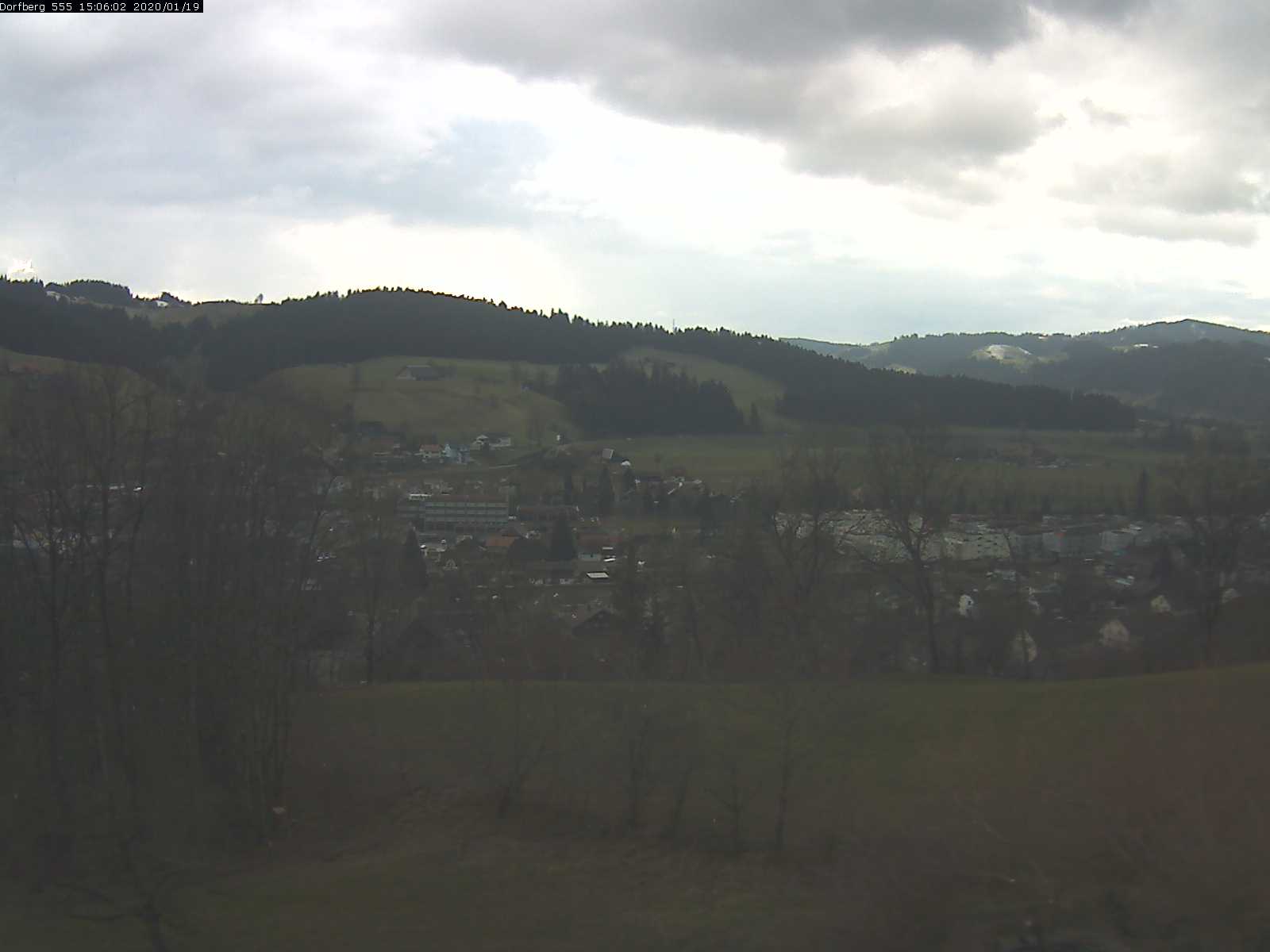 Webcam-Bild: Aussicht vom Dorfberg in Langnau 20200119-150601