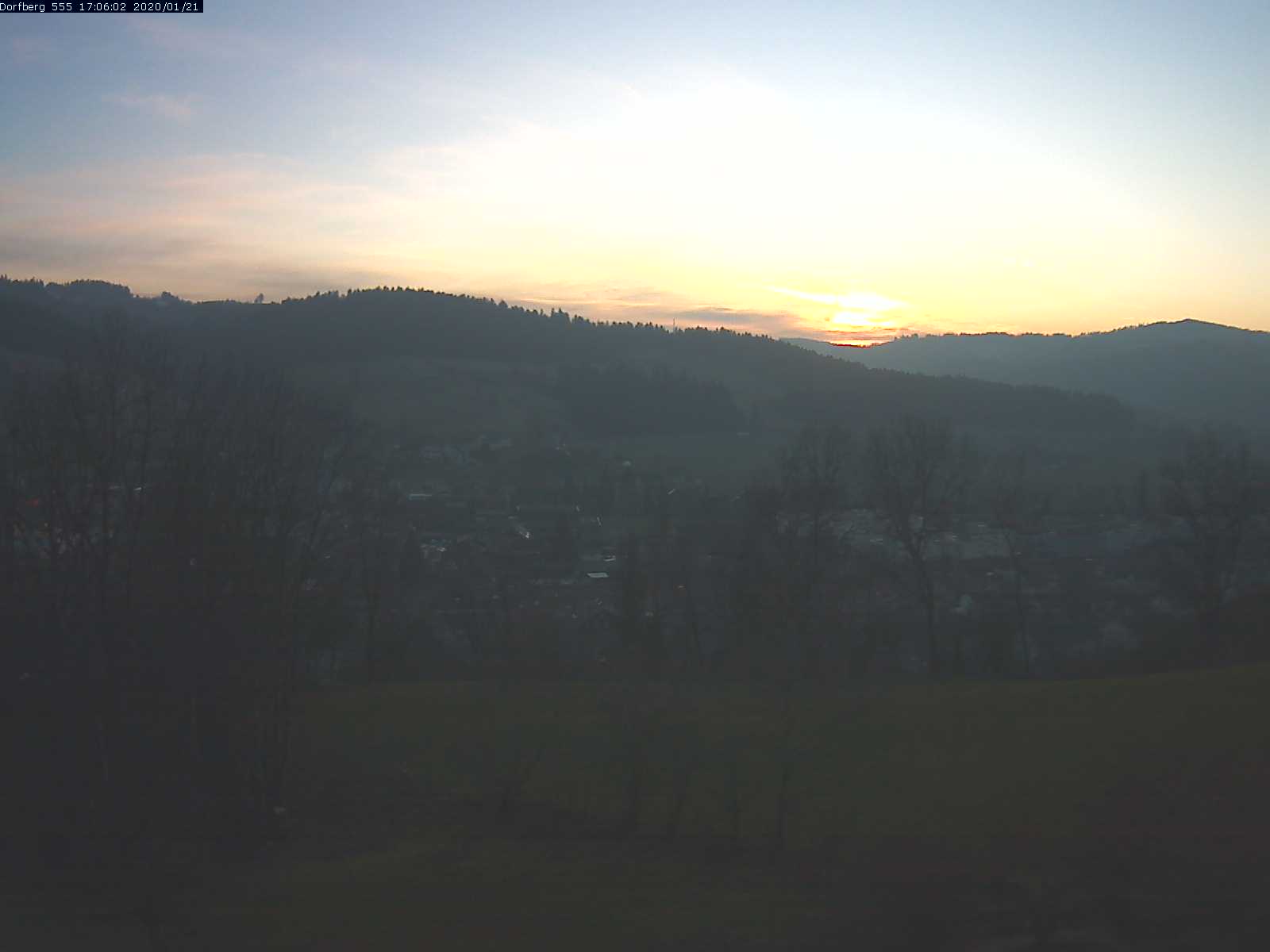 Webcam-Bild: Aussicht vom Dorfberg in Langnau 20200121-170601