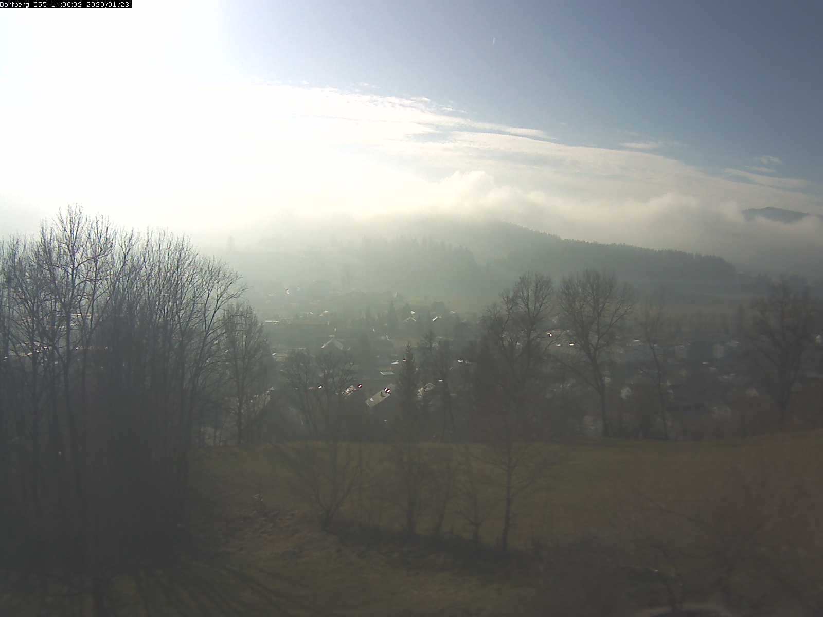Webcam-Bild: Aussicht vom Dorfberg in Langnau 20200123-140601