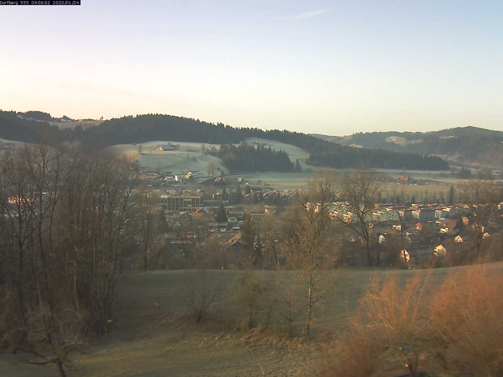 Webcam-Bild: Aussicht vom Dorfberg in Langnau 20200124-090601