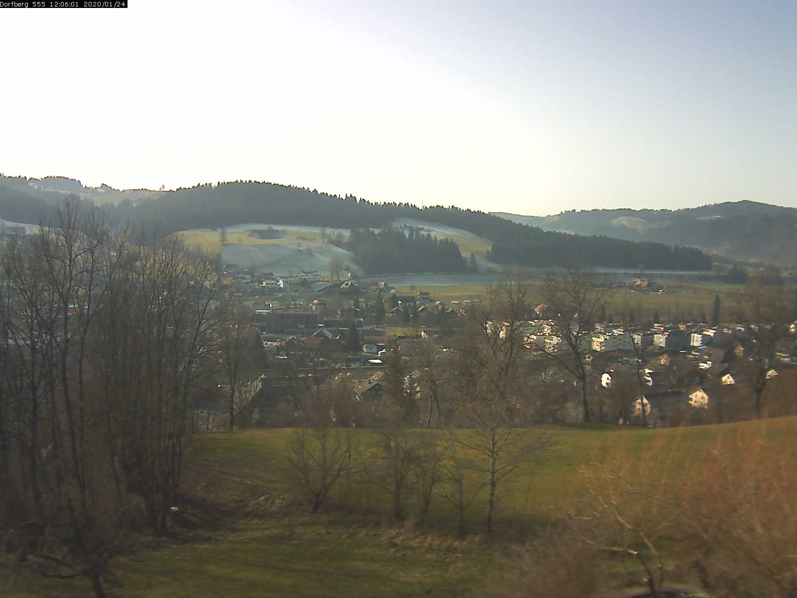 Webcam-Bild: Aussicht vom Dorfberg in Langnau 20200124-120601