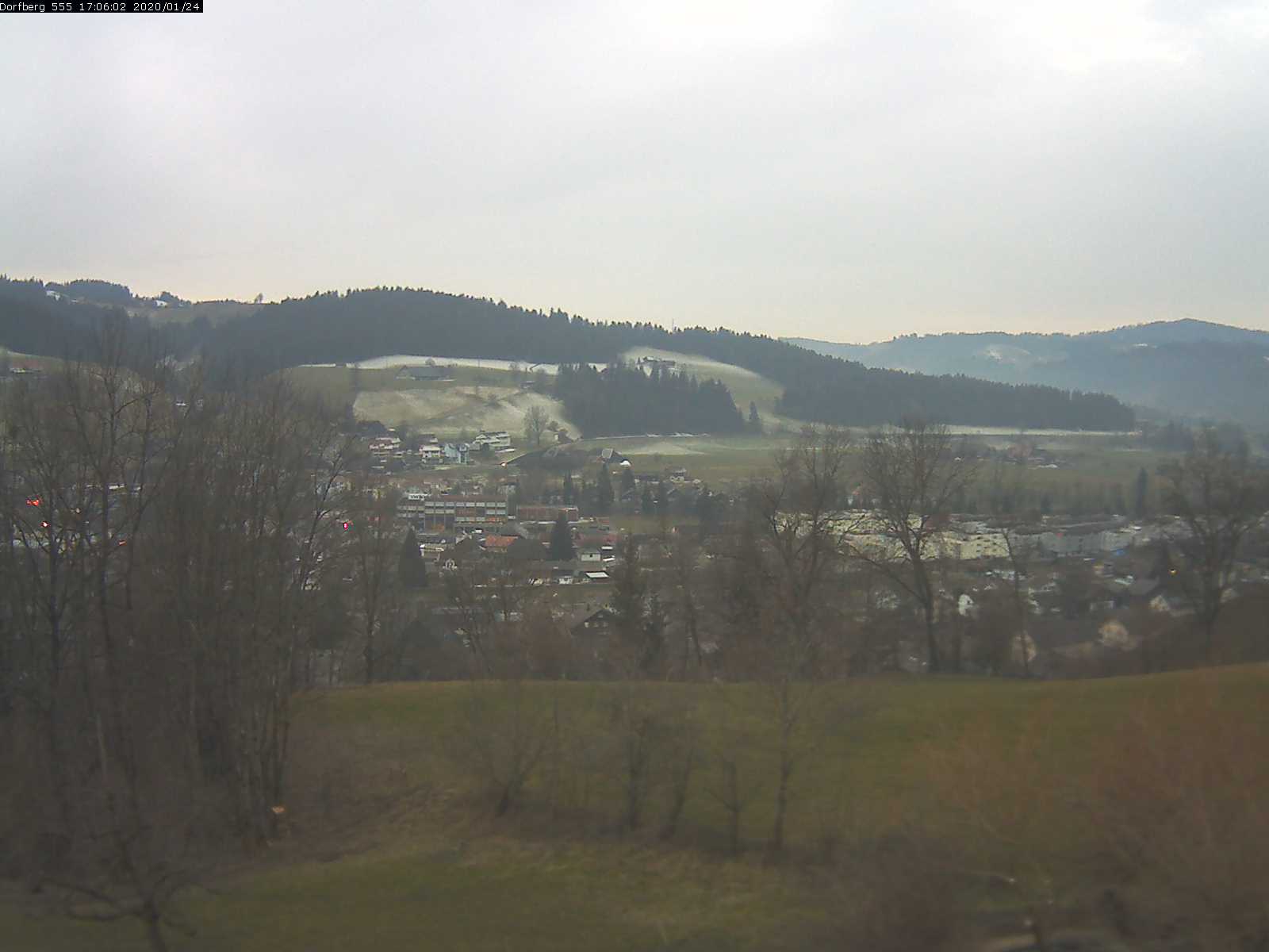 Webcam-Bild: Aussicht vom Dorfberg in Langnau 20200124-170601