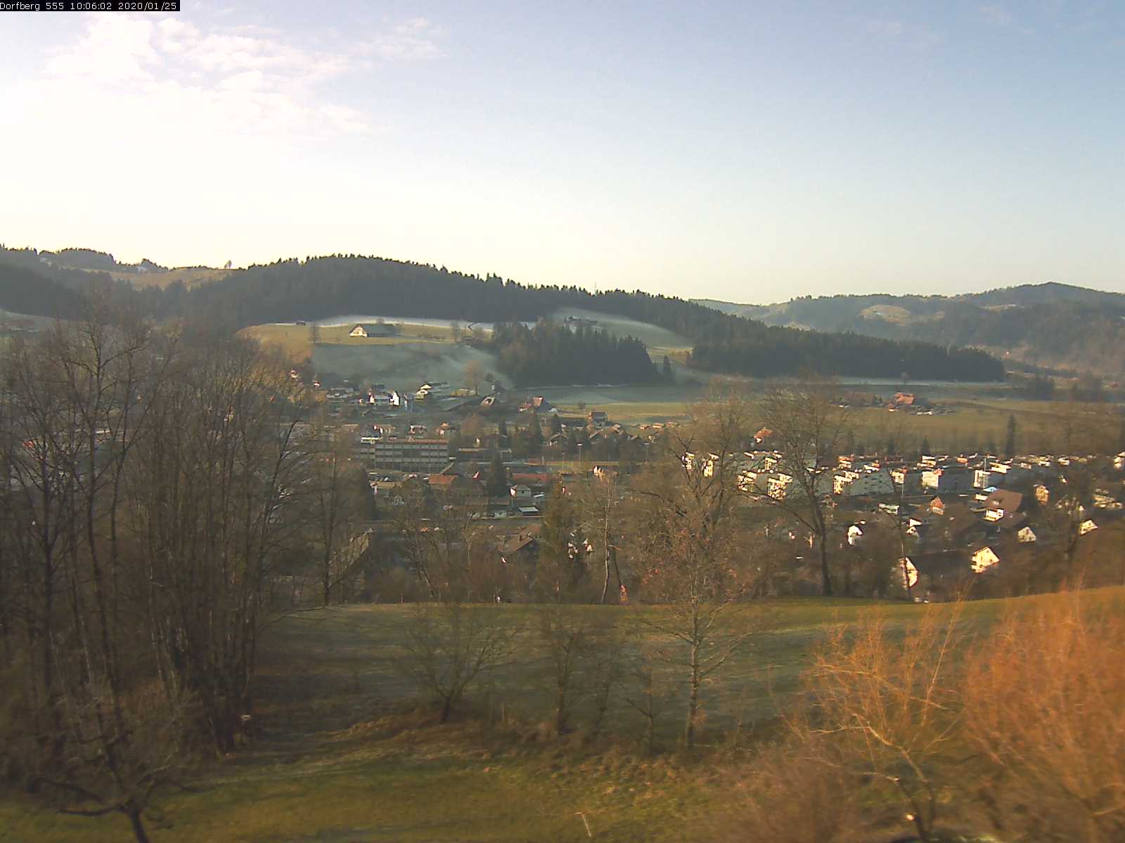 Webcam-Bild: Aussicht vom Dorfberg in Langnau 20200125-100601