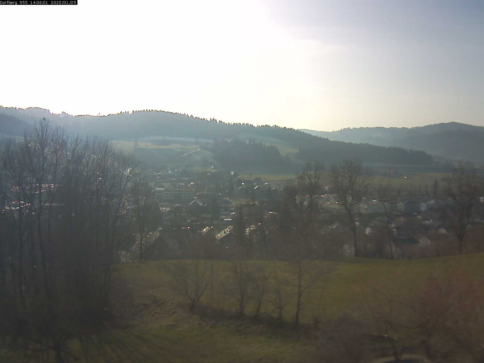 Webcam-Bild: Aussicht vom Dorfberg in Langnau 20200125-140601