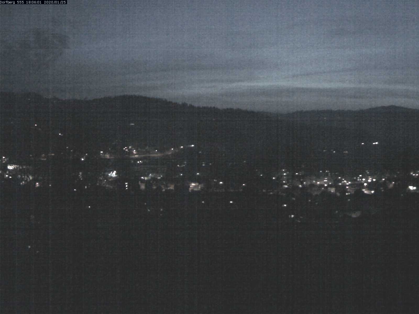 Webcam-Bild: Aussicht vom Dorfberg in Langnau 20200125-180601