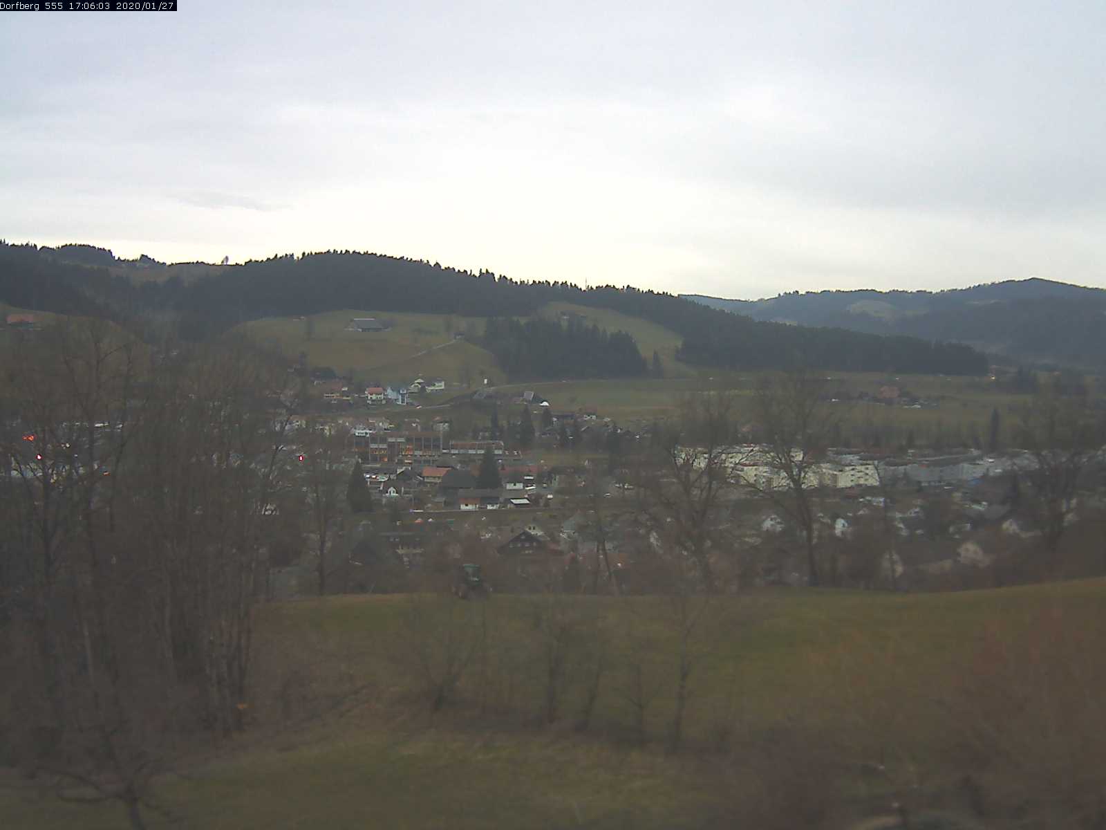 Webcam-Bild: Aussicht vom Dorfberg in Langnau 20200127-170601