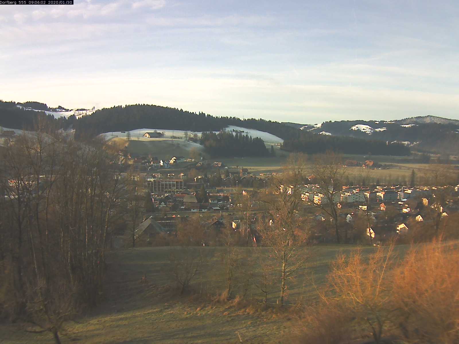 Webcam-Bild: Aussicht vom Dorfberg in Langnau 20200130-090601