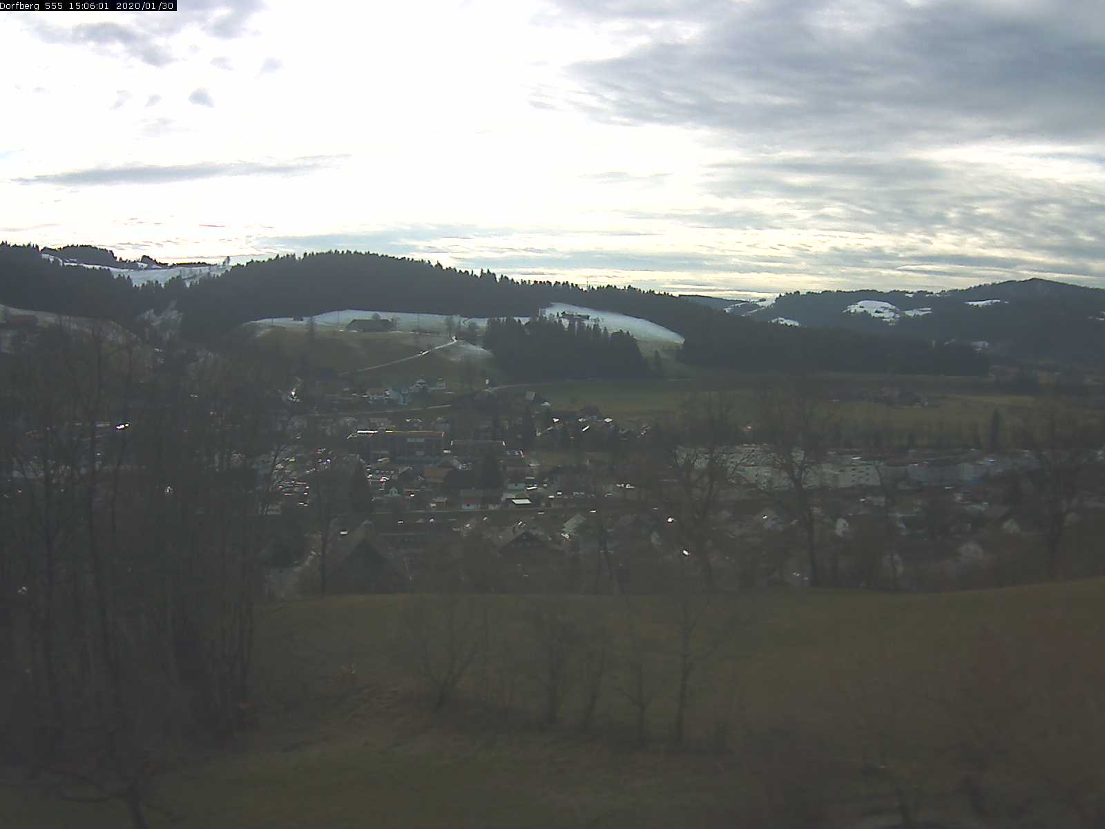 Webcam-Bild: Aussicht vom Dorfberg in Langnau 20200130-150601