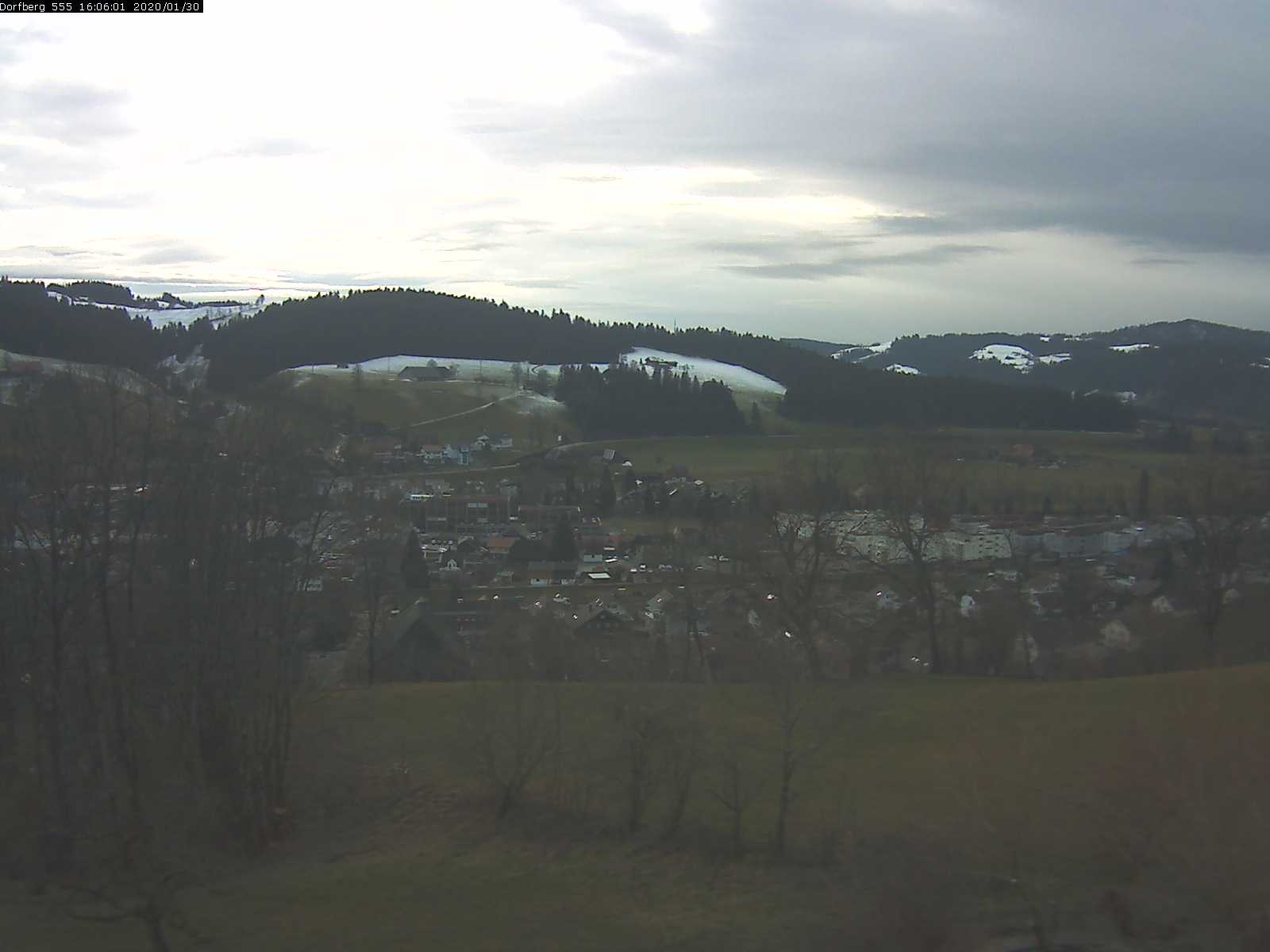 Webcam-Bild: Aussicht vom Dorfberg in Langnau 20200130-160601