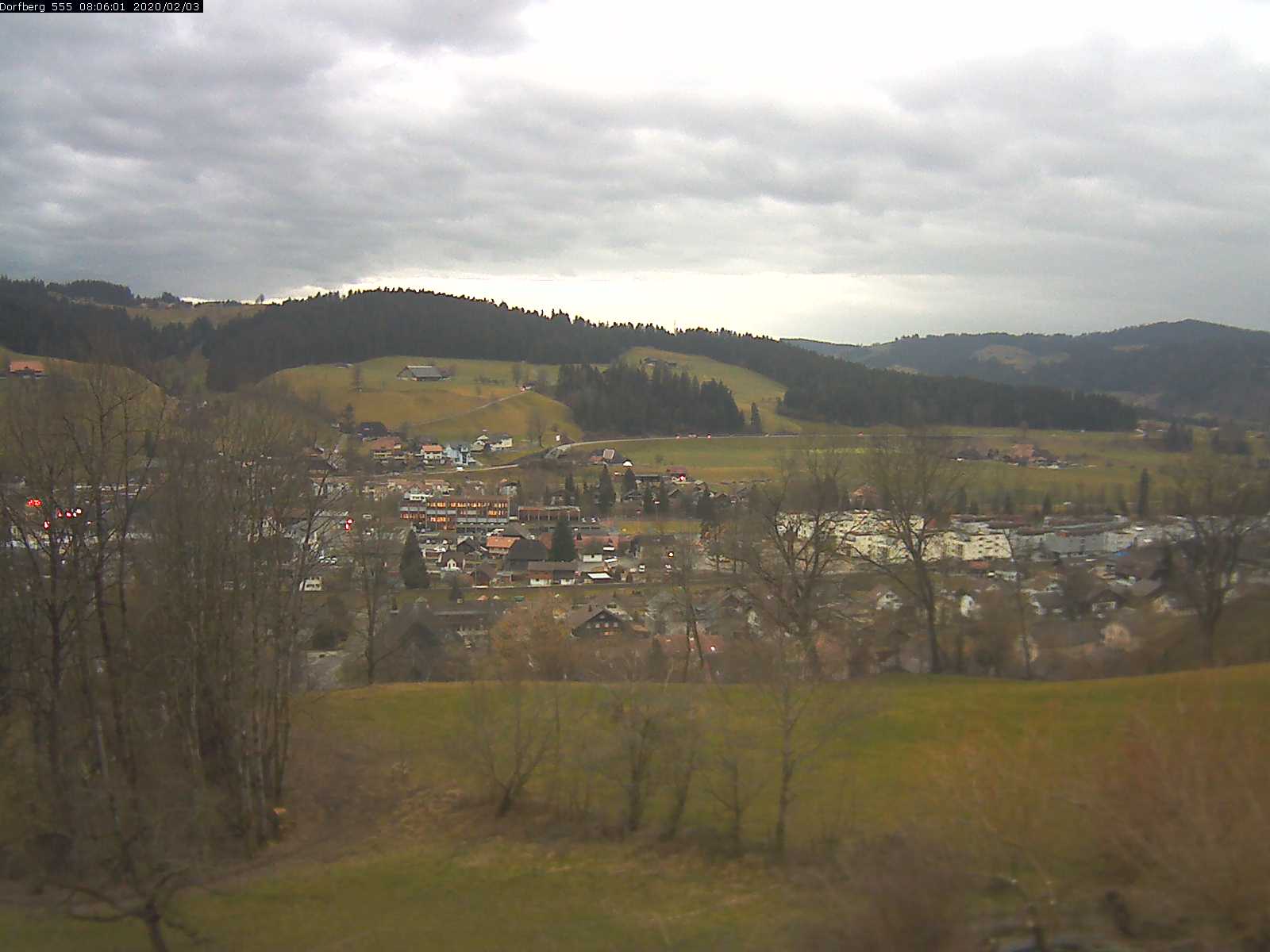 Webcam-Bild: Aussicht vom Dorfberg in Langnau 20200203-080601