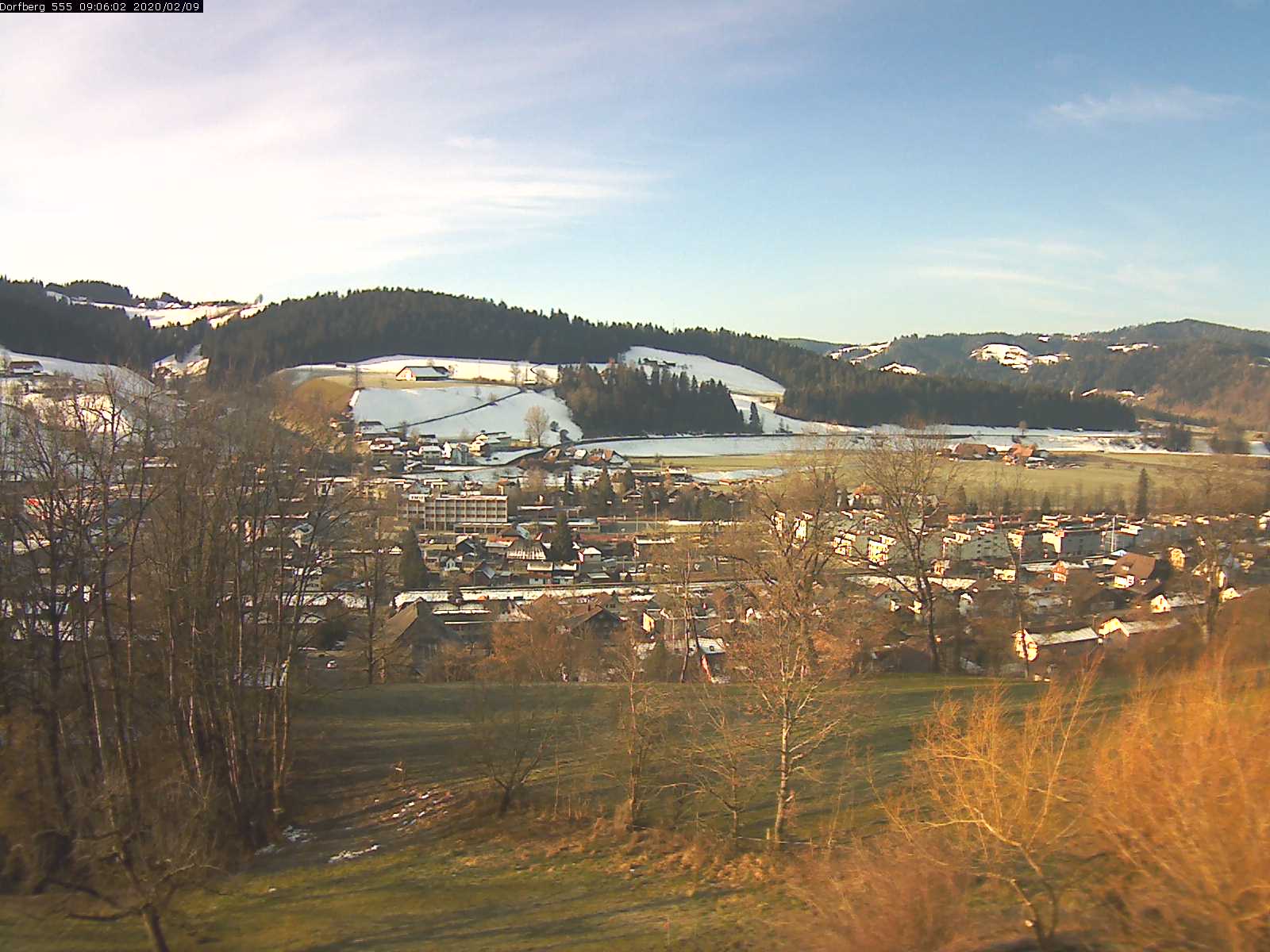 Webcam-Bild: Aussicht vom Dorfberg in Langnau 20200209-090601