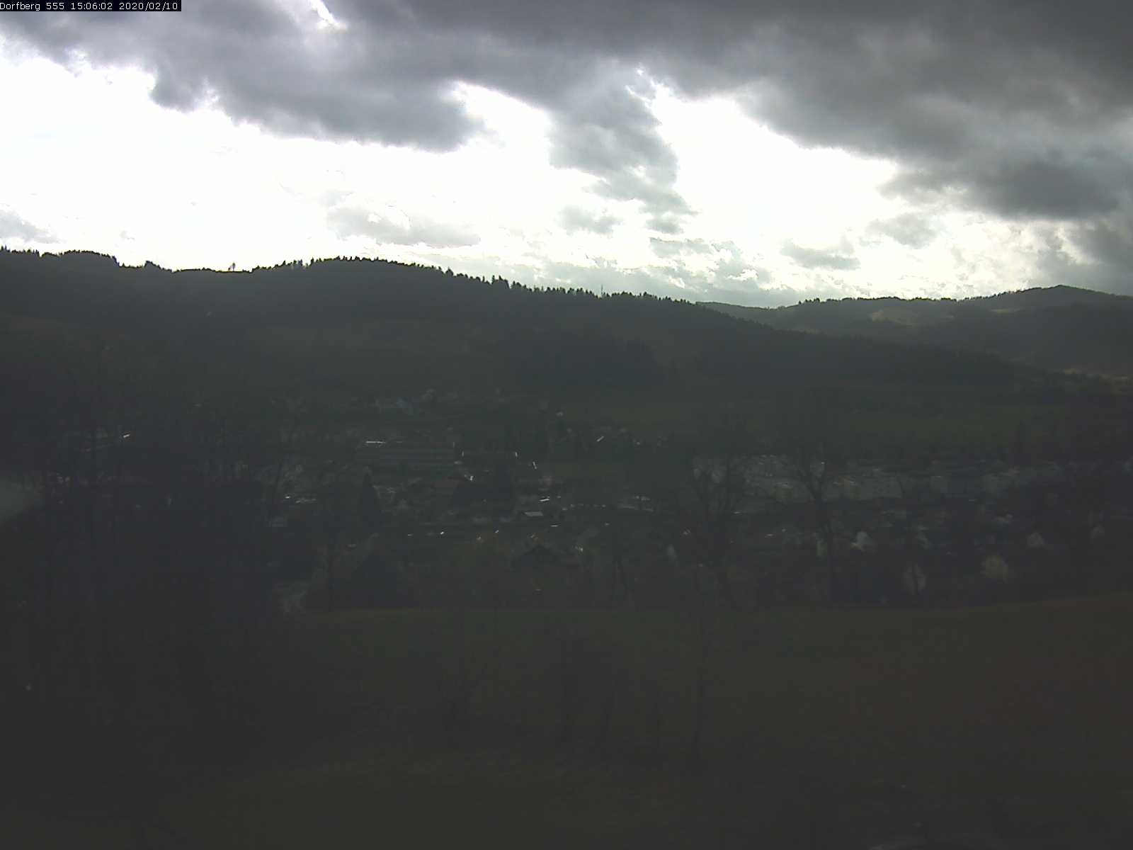 Webcam-Bild: Aussicht vom Dorfberg in Langnau 20200210-150601