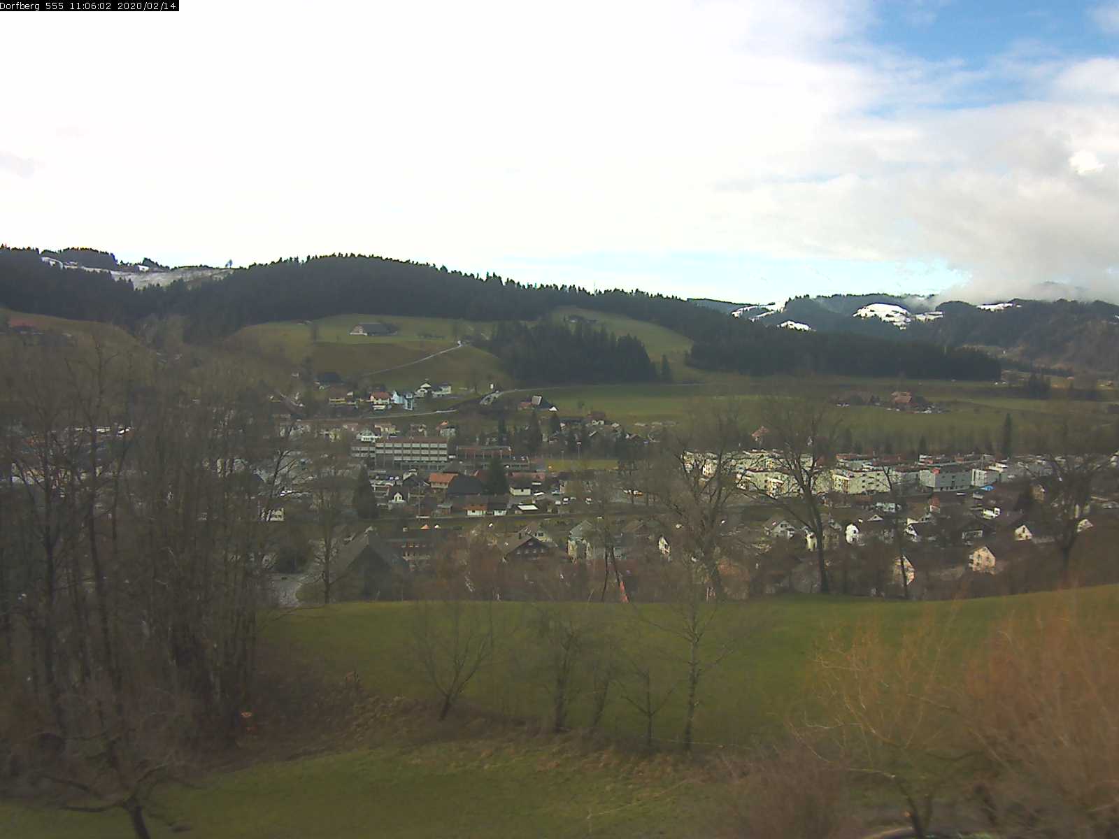 Webcam-Bild: Aussicht vom Dorfberg in Langnau 20200214-110601