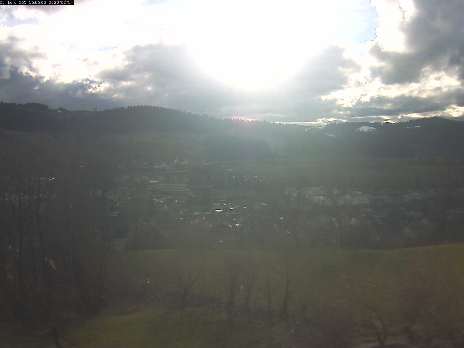 Webcam-Bild: Aussicht vom Dorfberg in Langnau 20200214-160601