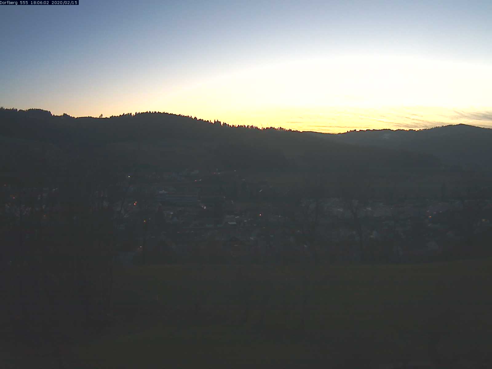 Webcam-Bild: Aussicht vom Dorfberg in Langnau 20200215-180601