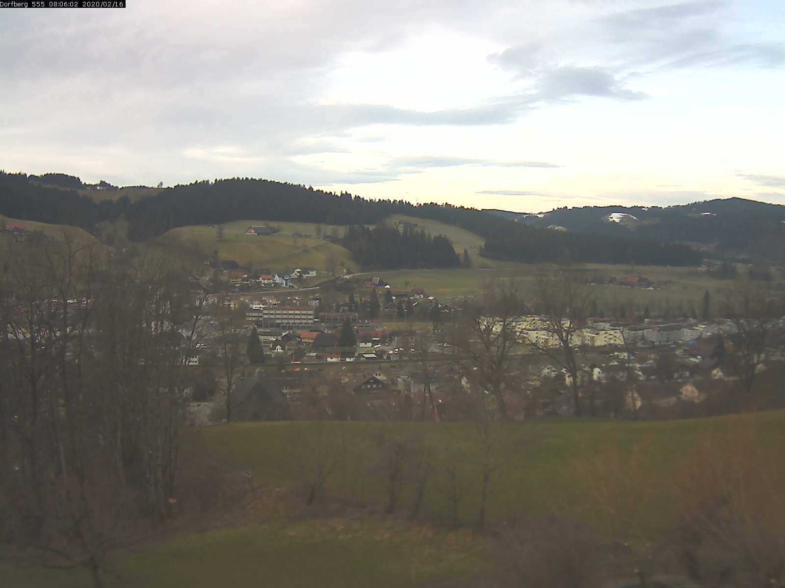 Webcam-Bild: Aussicht vom Dorfberg in Langnau 20200216-080601