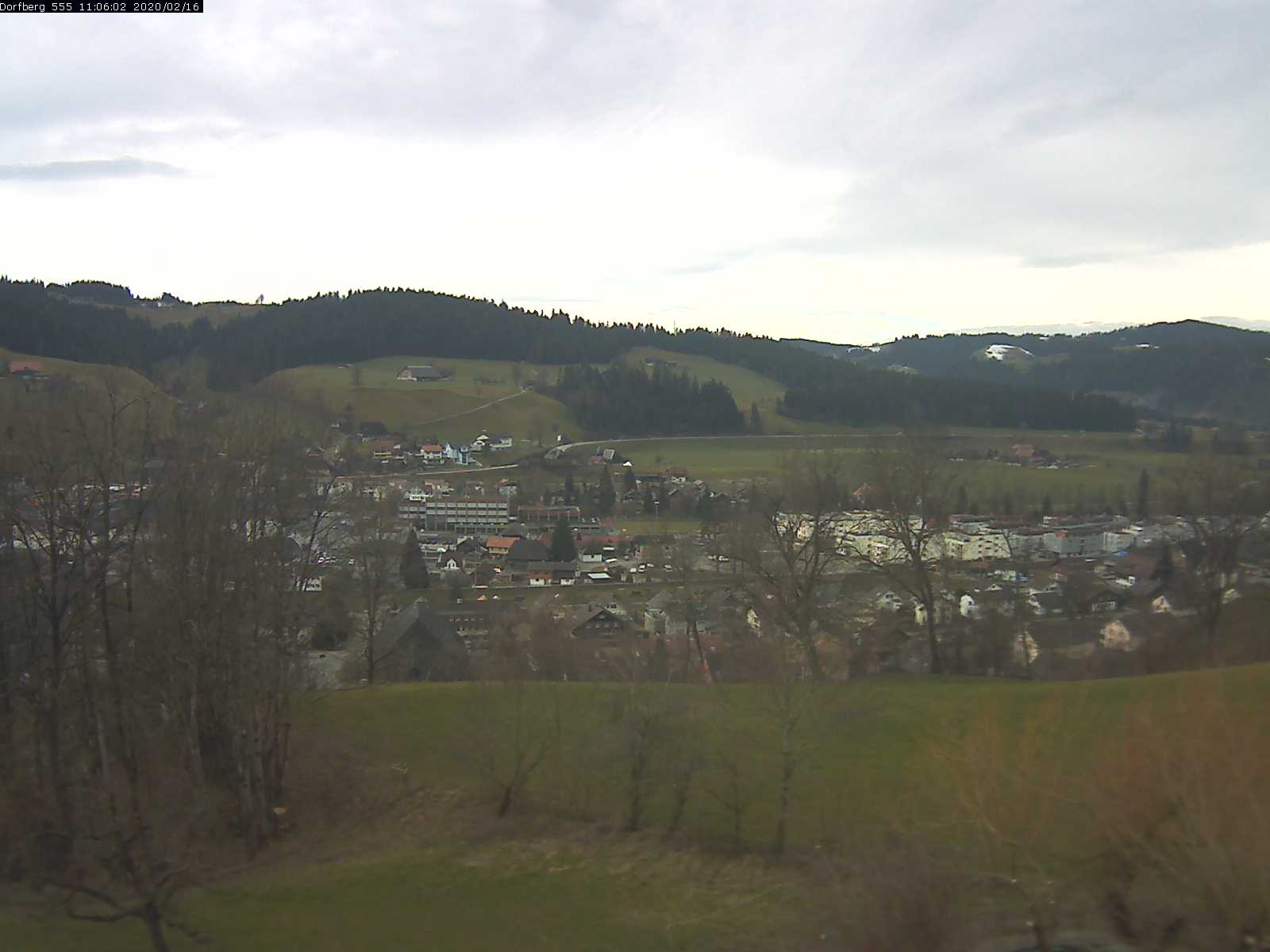 Webcam-Bild: Aussicht vom Dorfberg in Langnau 20200216-110601